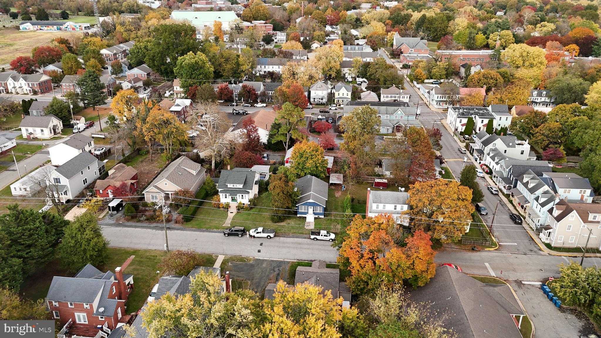 611 Cannon St photo 2