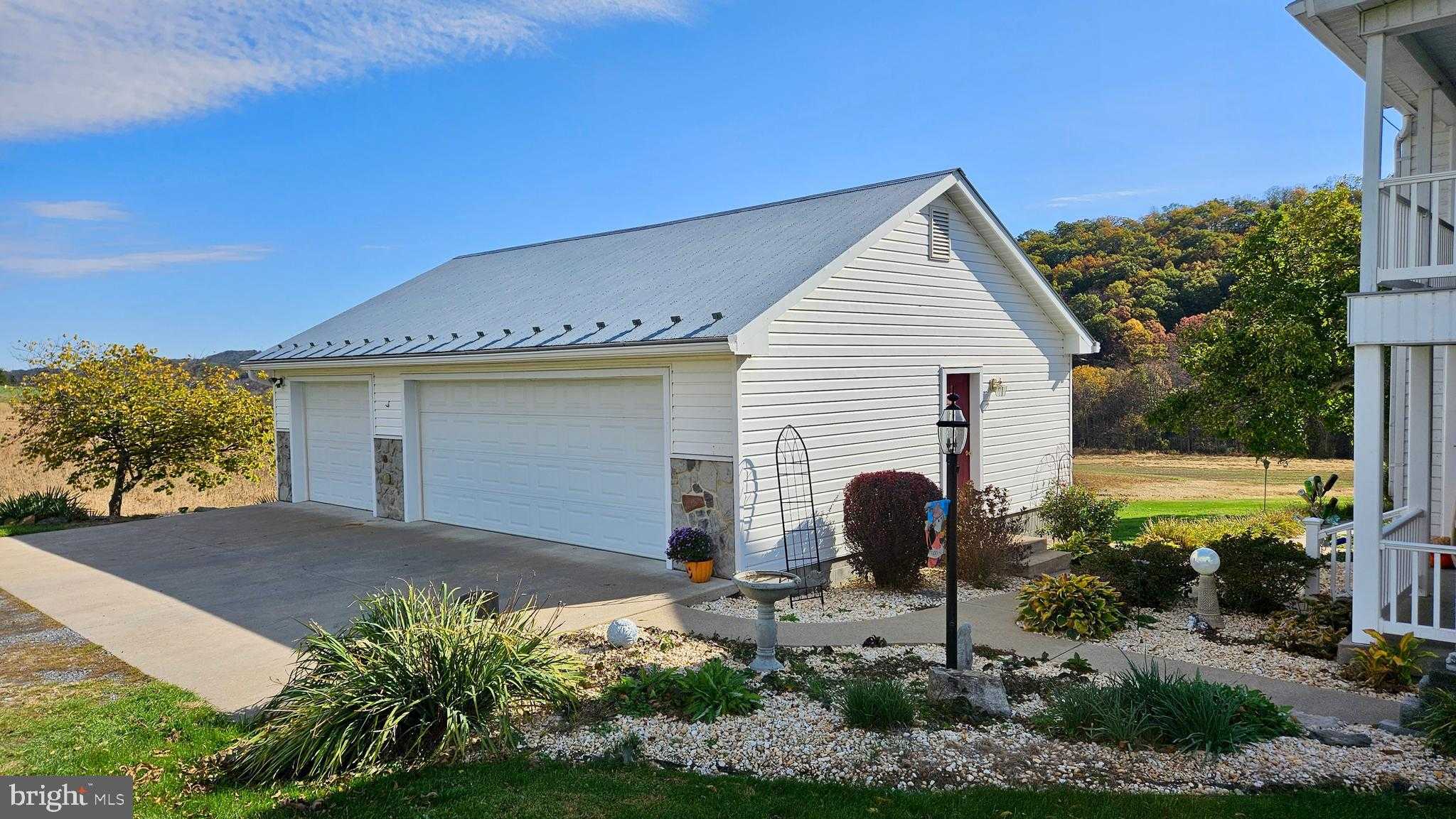 12813 Huntfield Ln photo 17