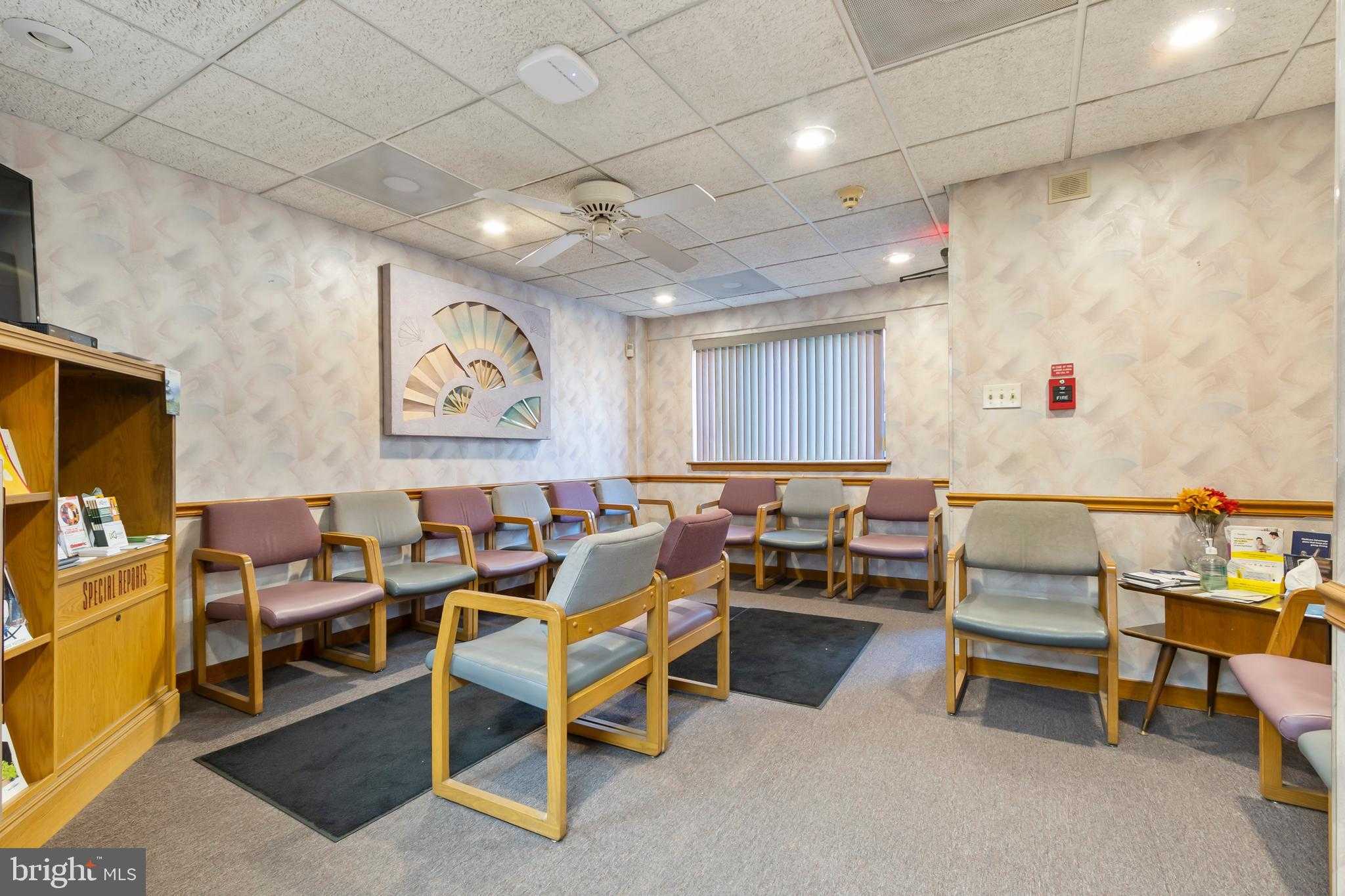 1816 E Passyunk Ave photo 8