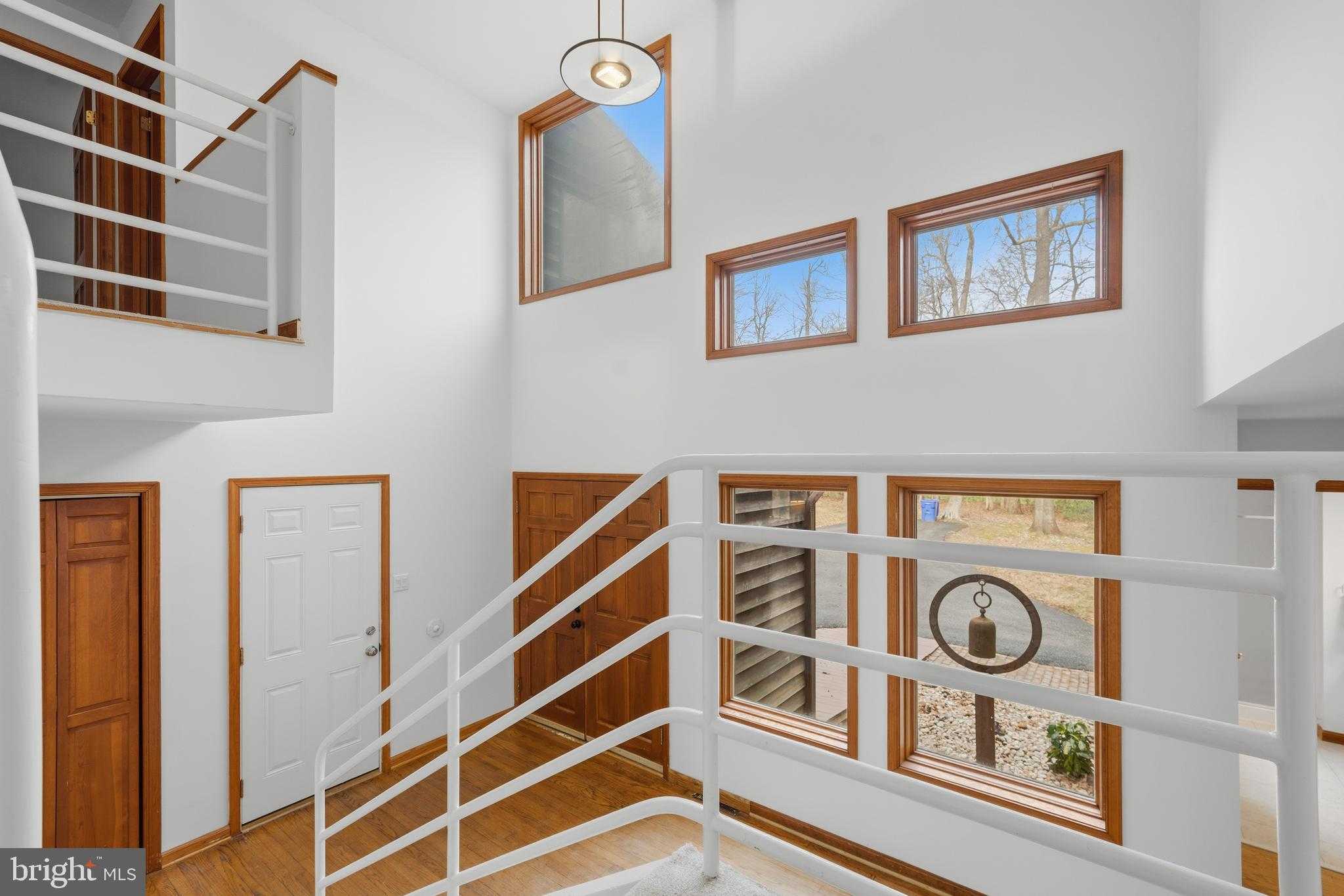 8095 Plowden Dr photo 5