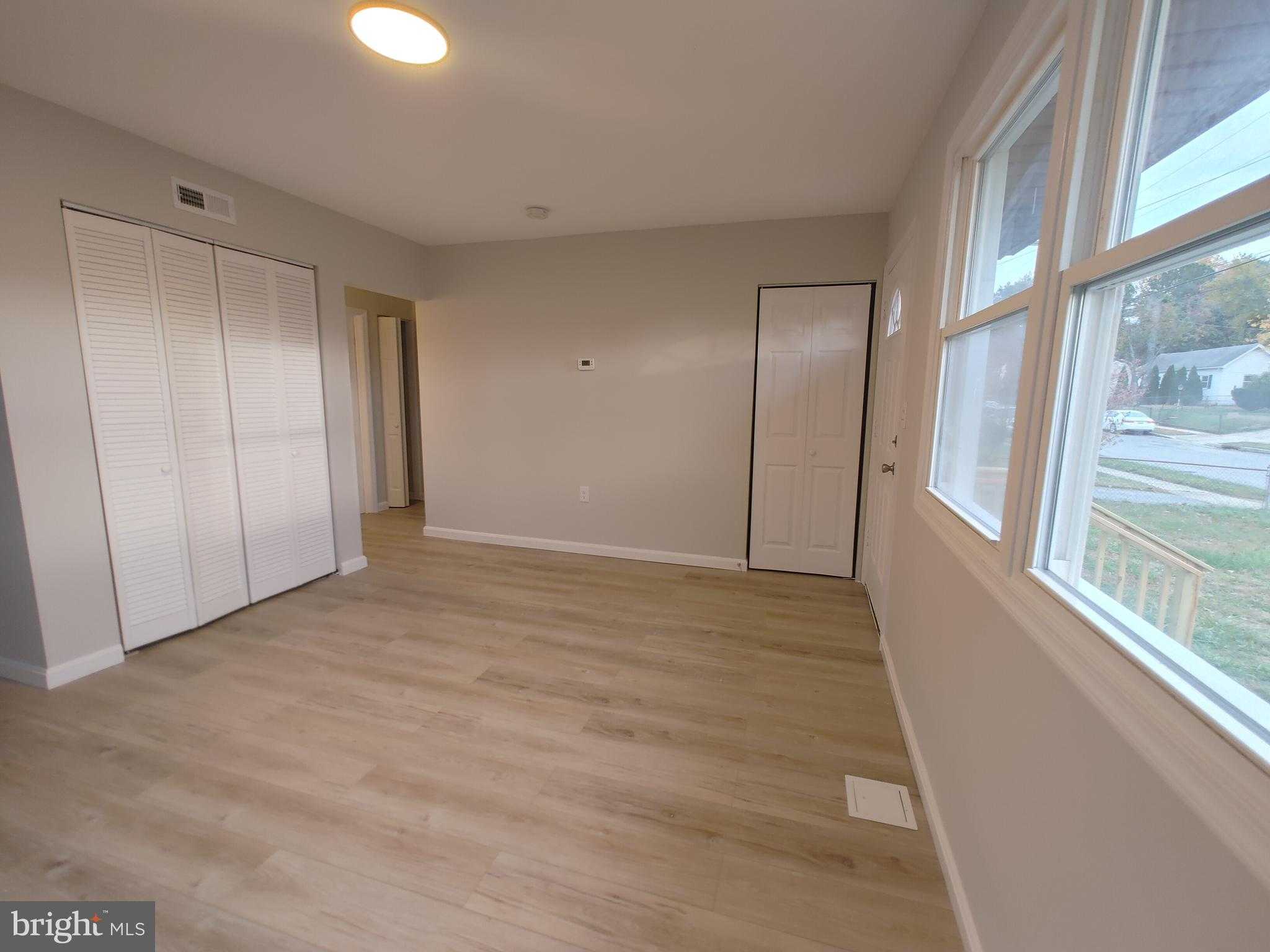 1808 Lincoln Dr photo 7