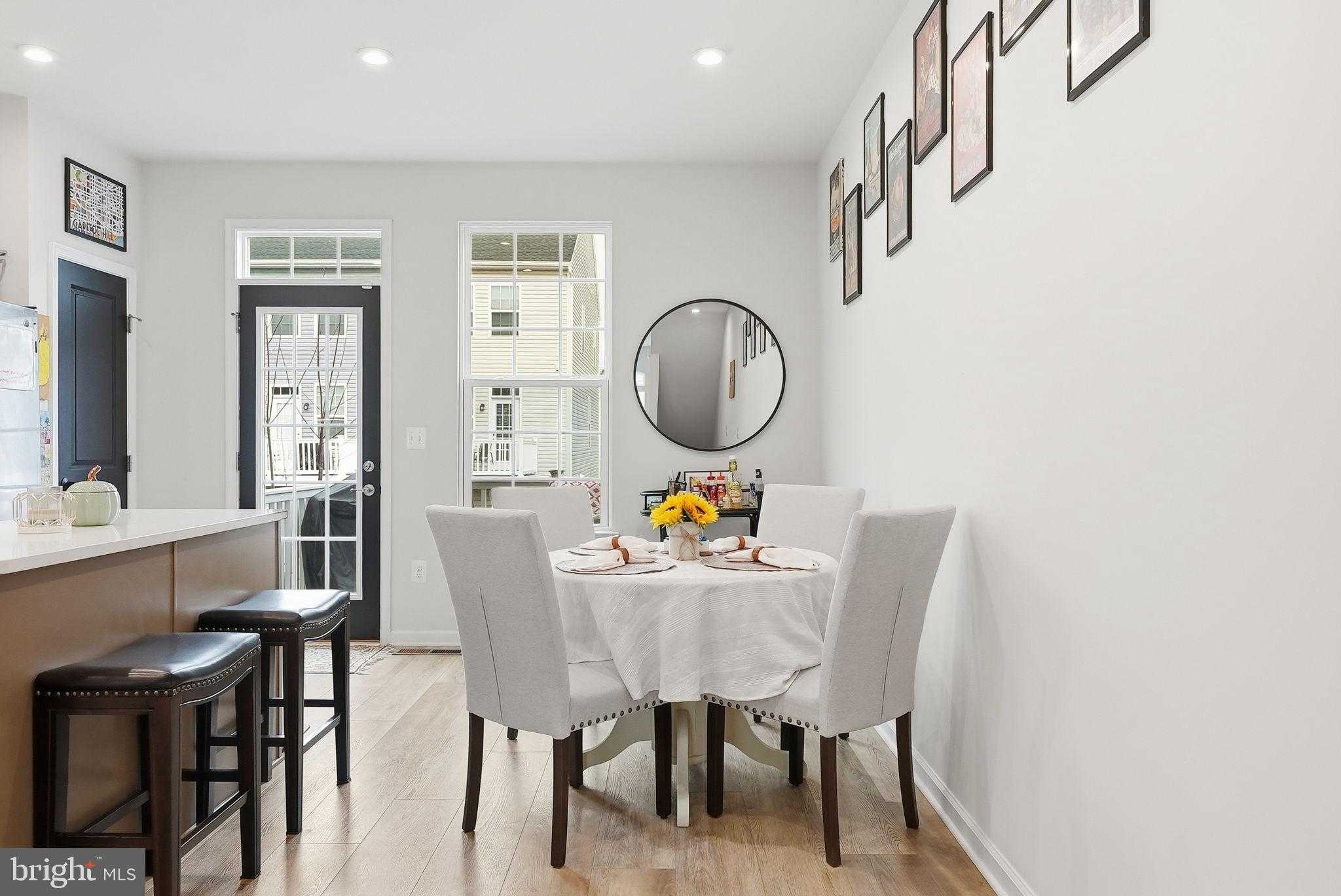 18363 Reaper Hill CT photo 17