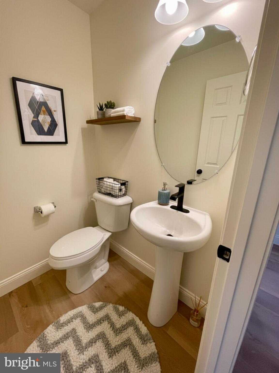 305 Jasmine Dr photo 15