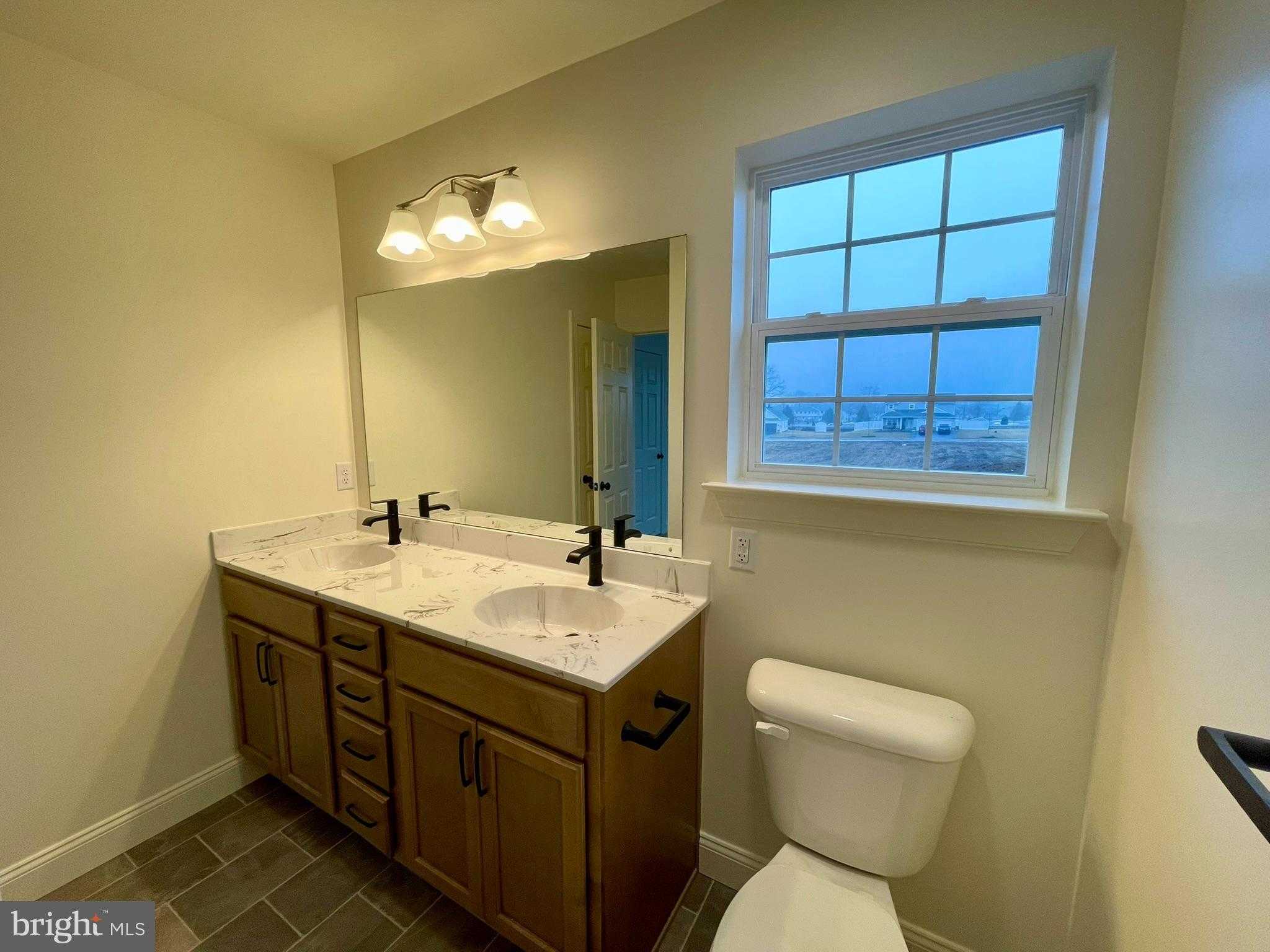 305 Jasmine Dr photo 20