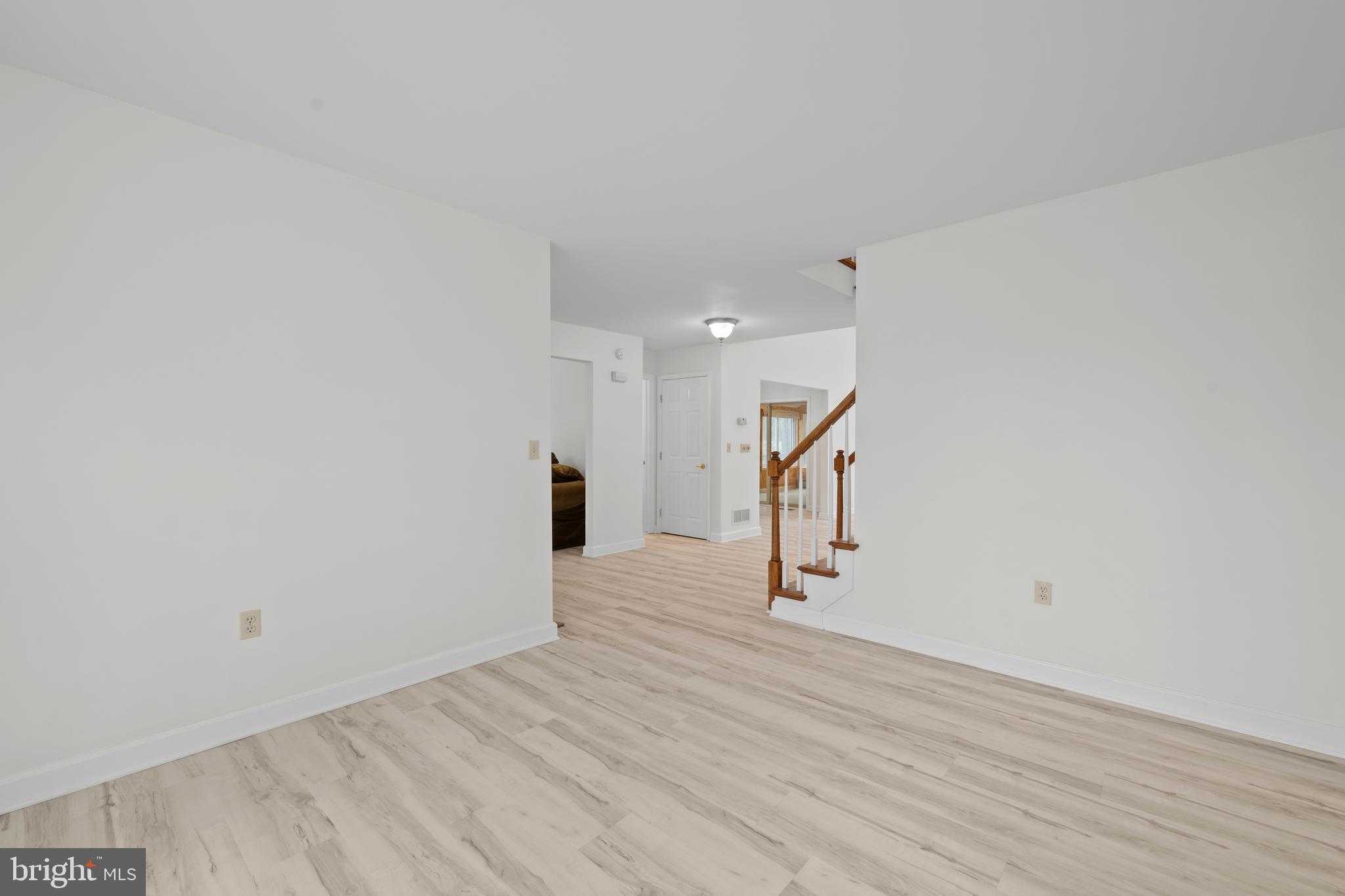 2 Pinewood Cir photo 18