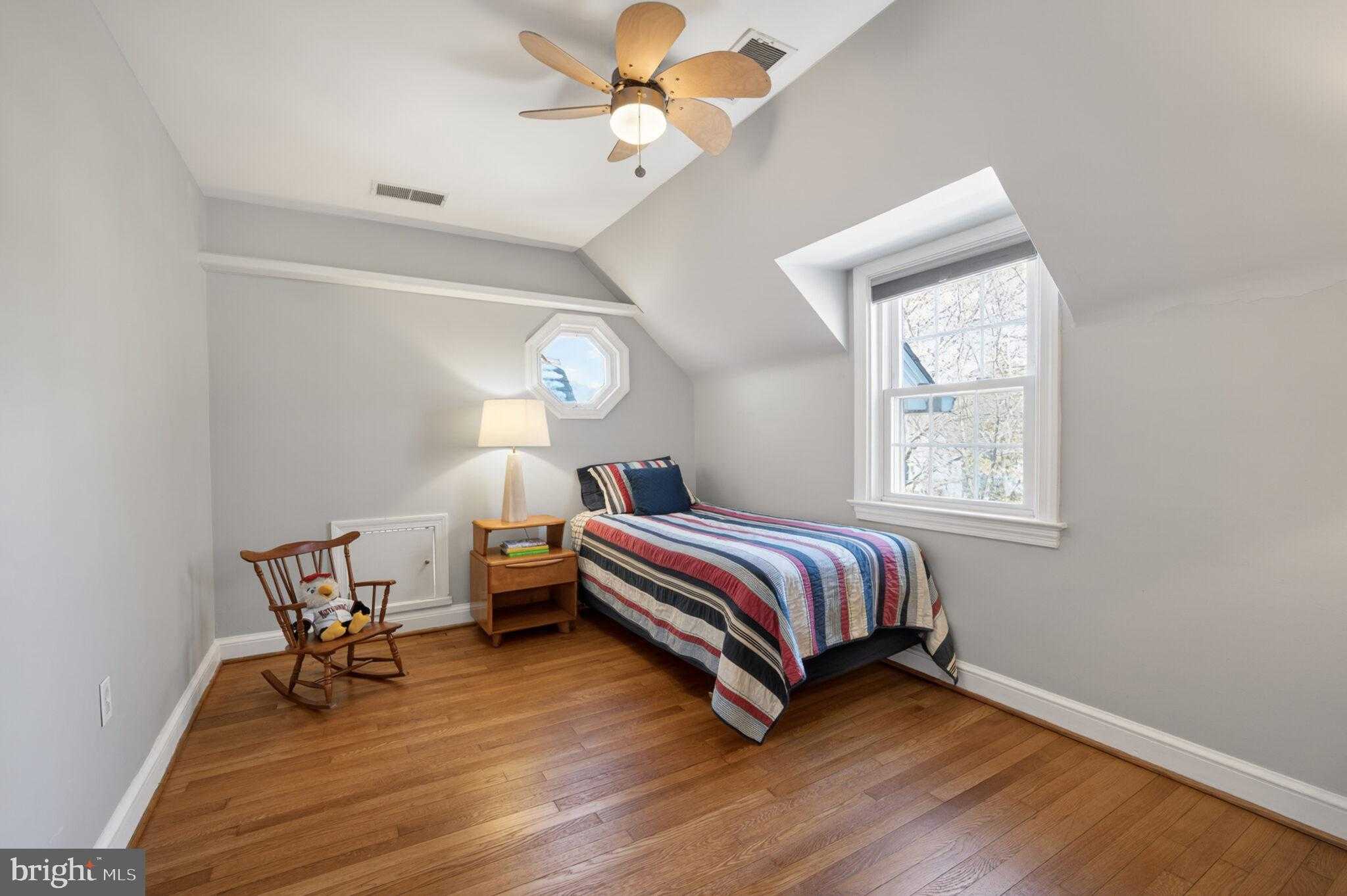 5934 16th St N photo 61