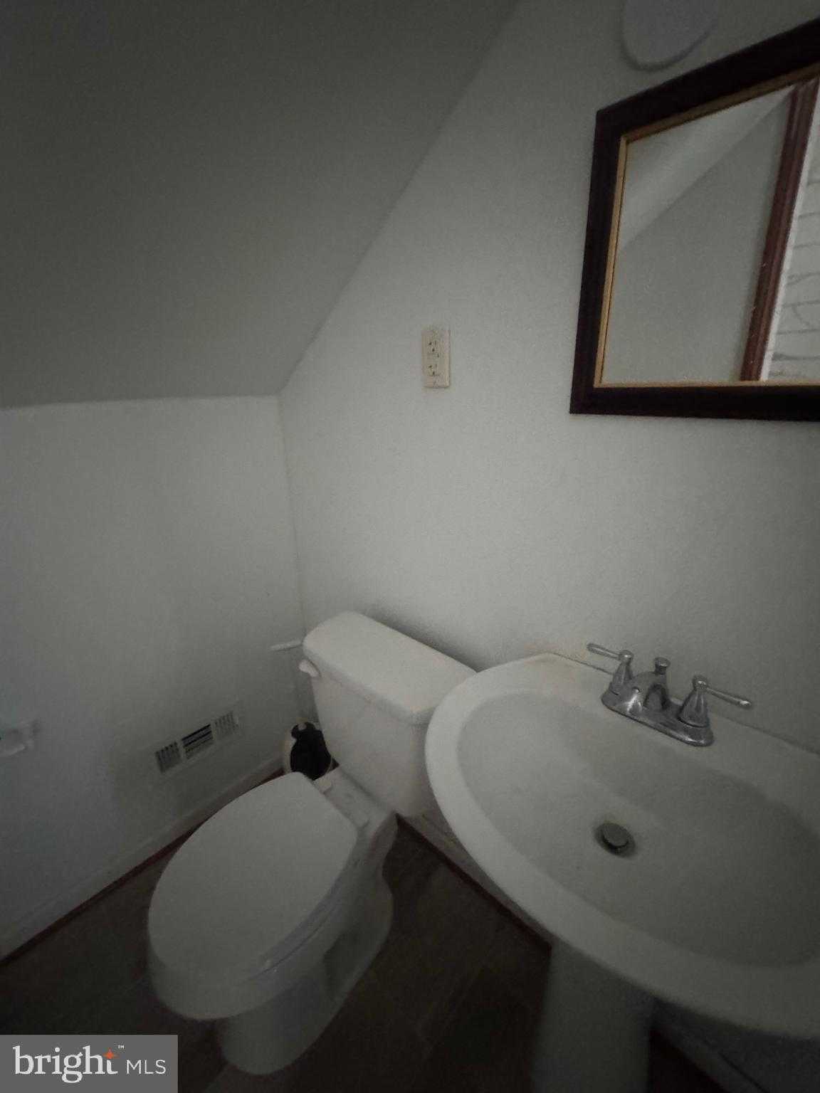 11360 Ridge Rd photo 8