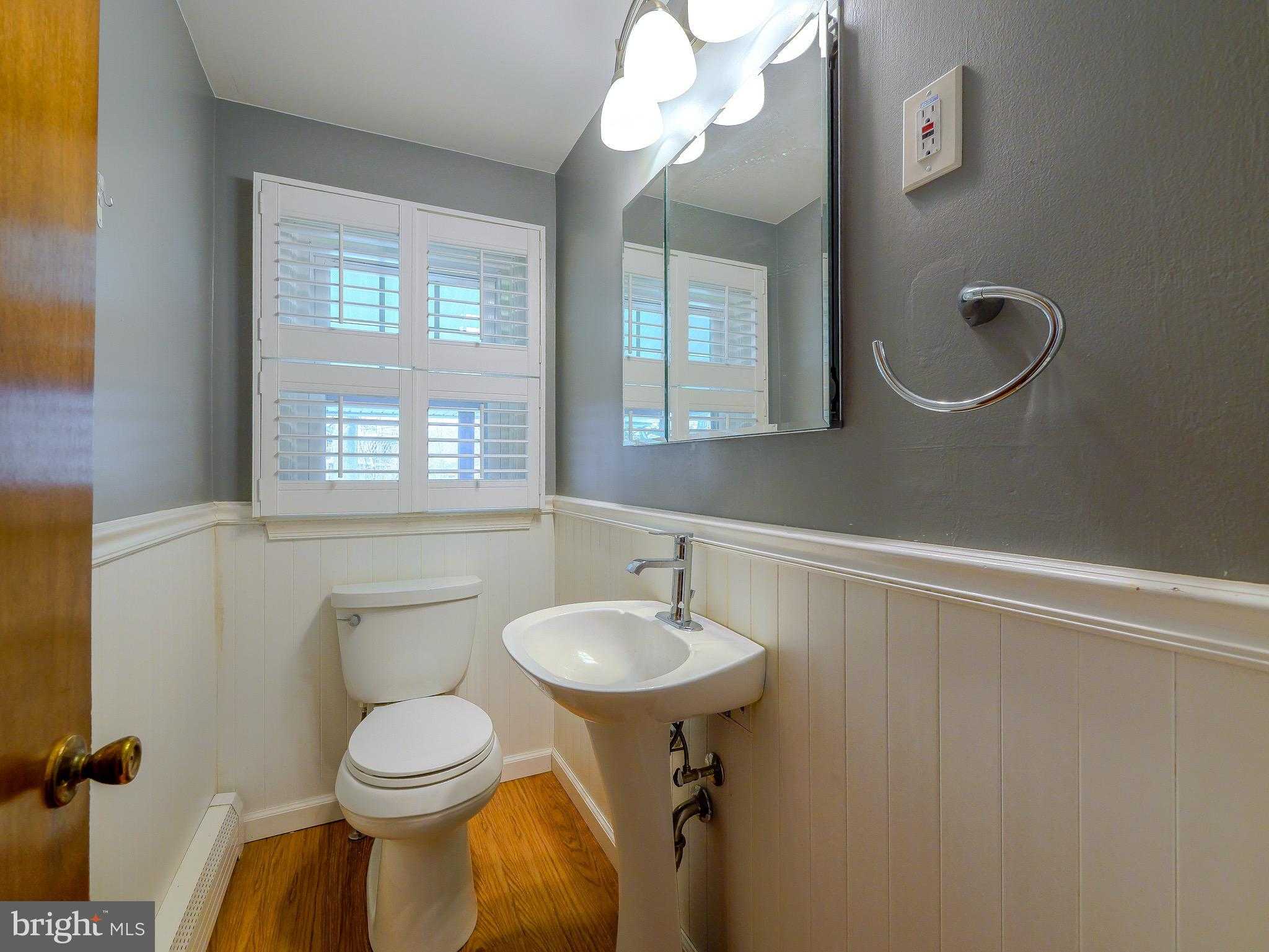 2500 Grant Rd photo 18