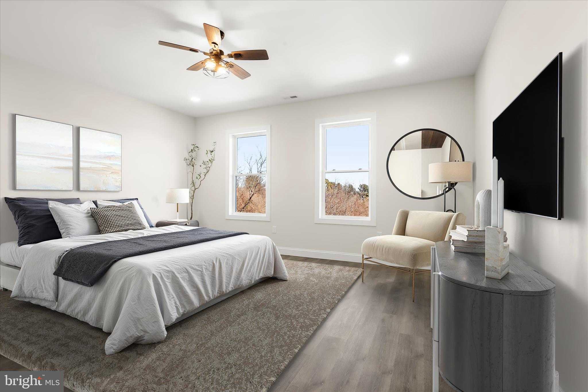 5004 10 Oaks Rd photo 13