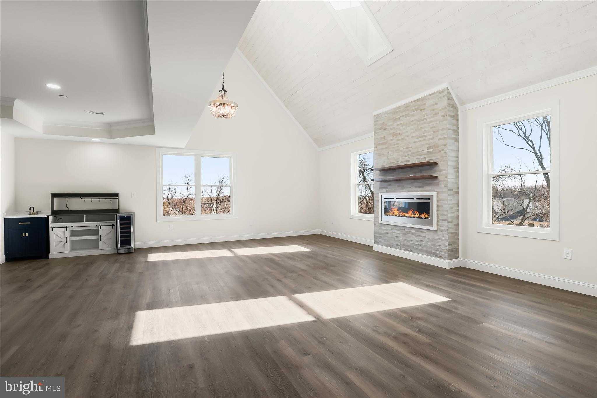 5004 10 Oaks Rd photo 58