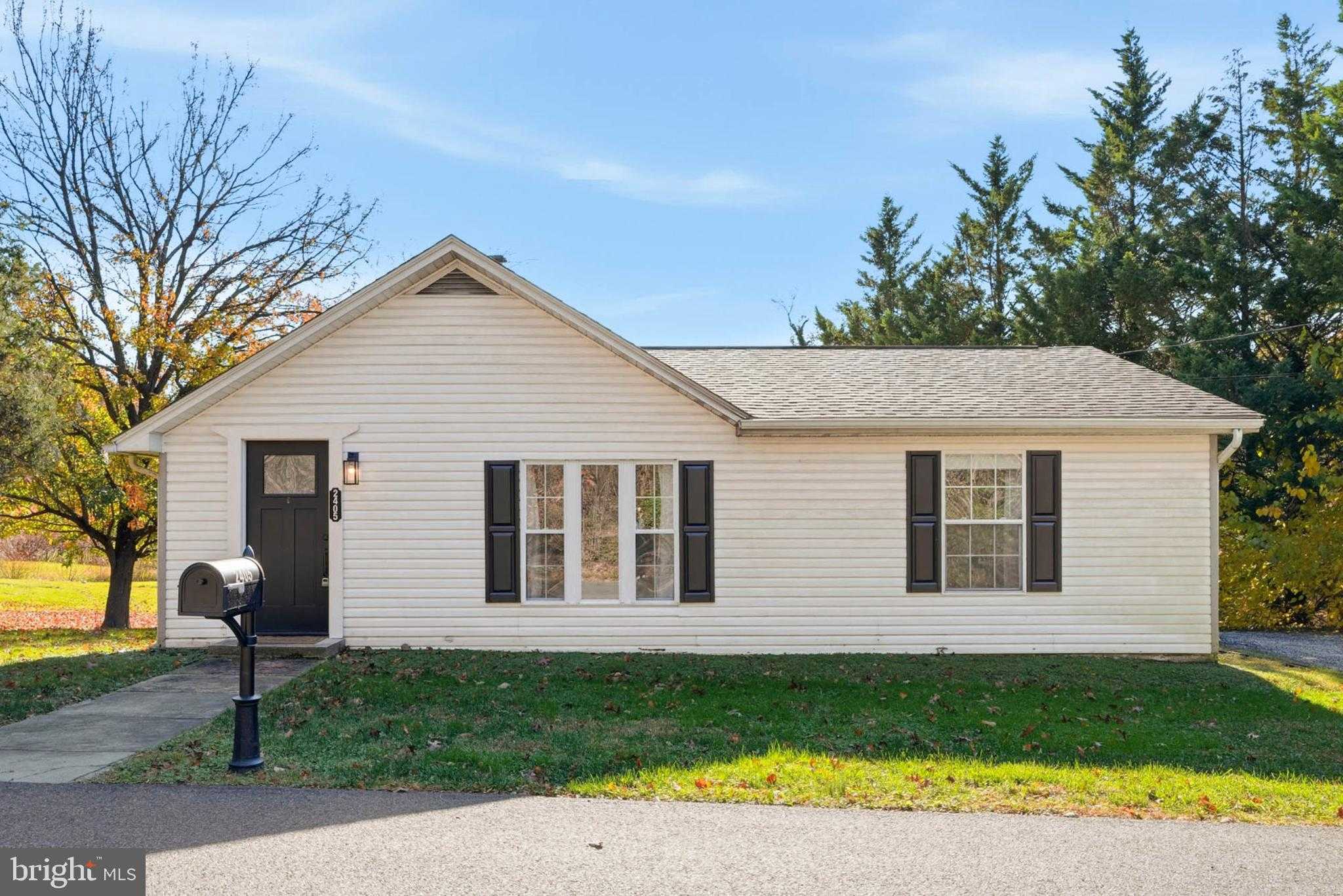 2405 Jerusalem Rd photo 2