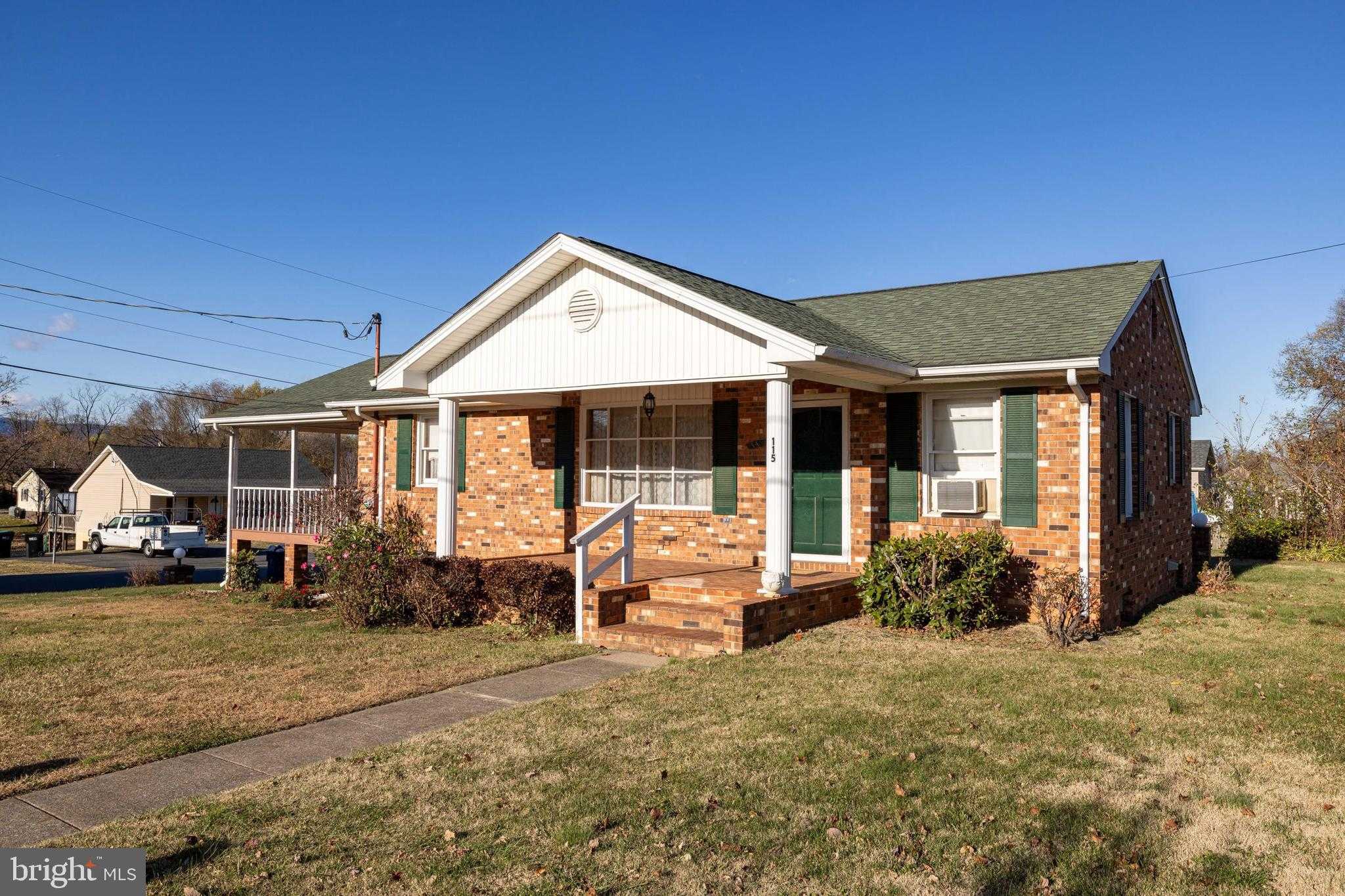 115 Sunset Dr photo 35