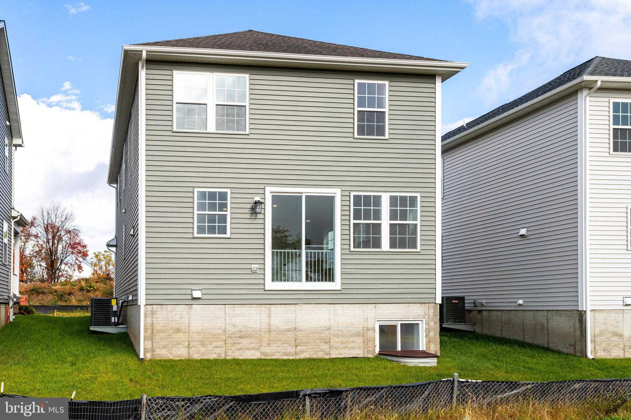 5733 Howard Dr photo 51