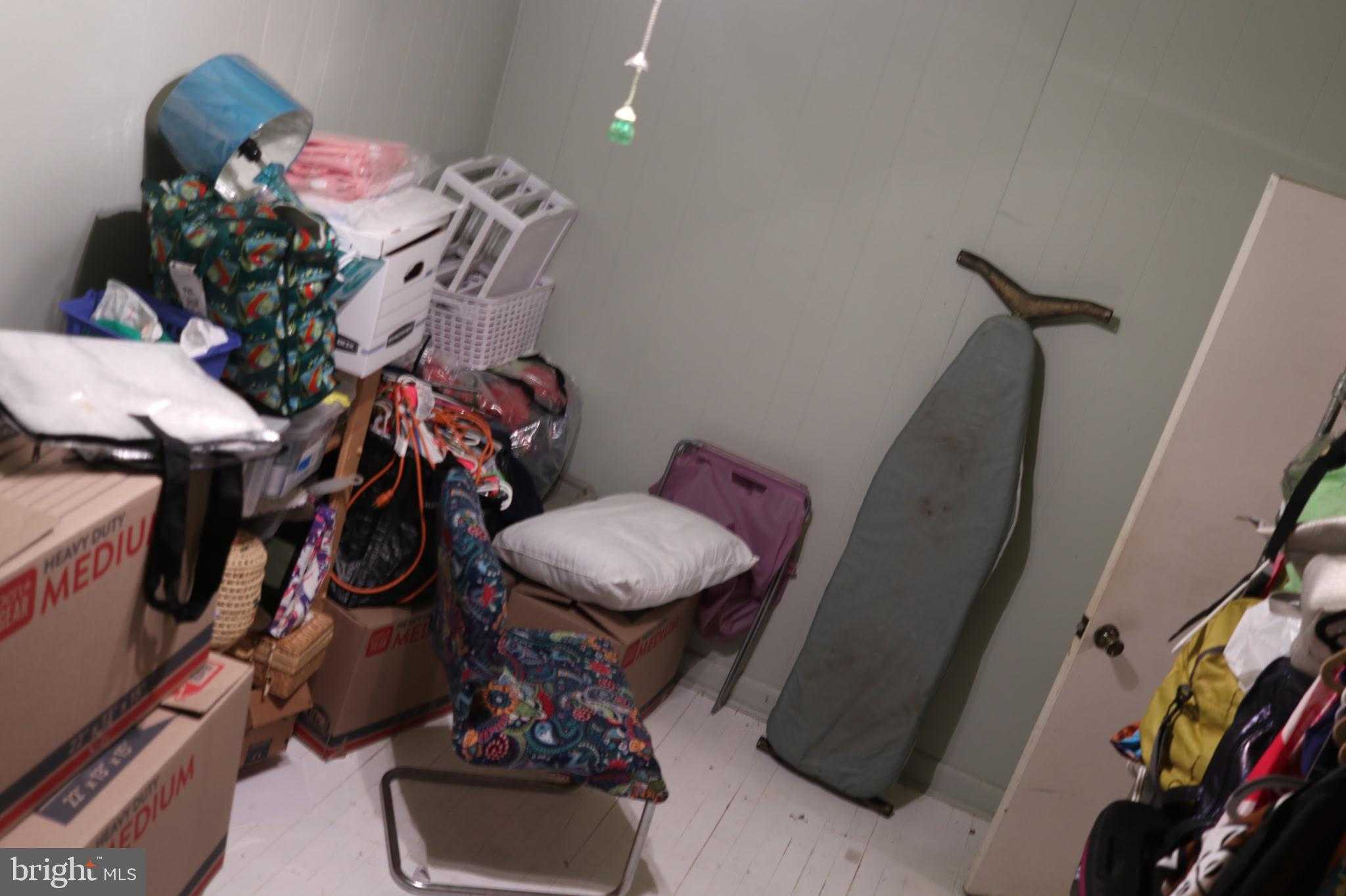 121 E Tulpehocken St photo 26