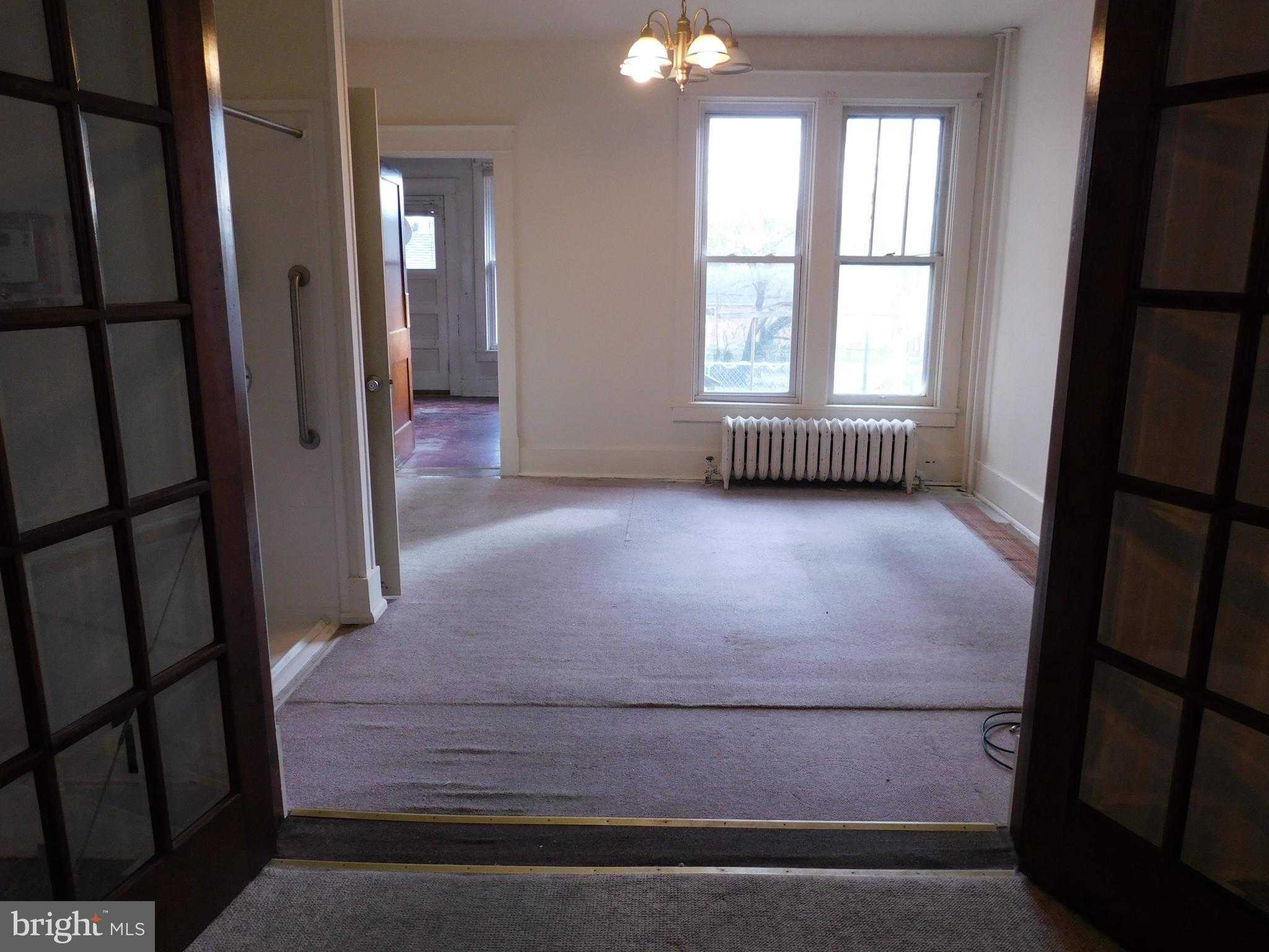 305 Orange St photo 6