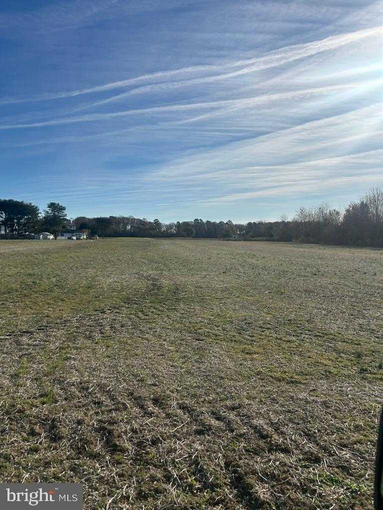 5844 Thompsontown Rd photo 9