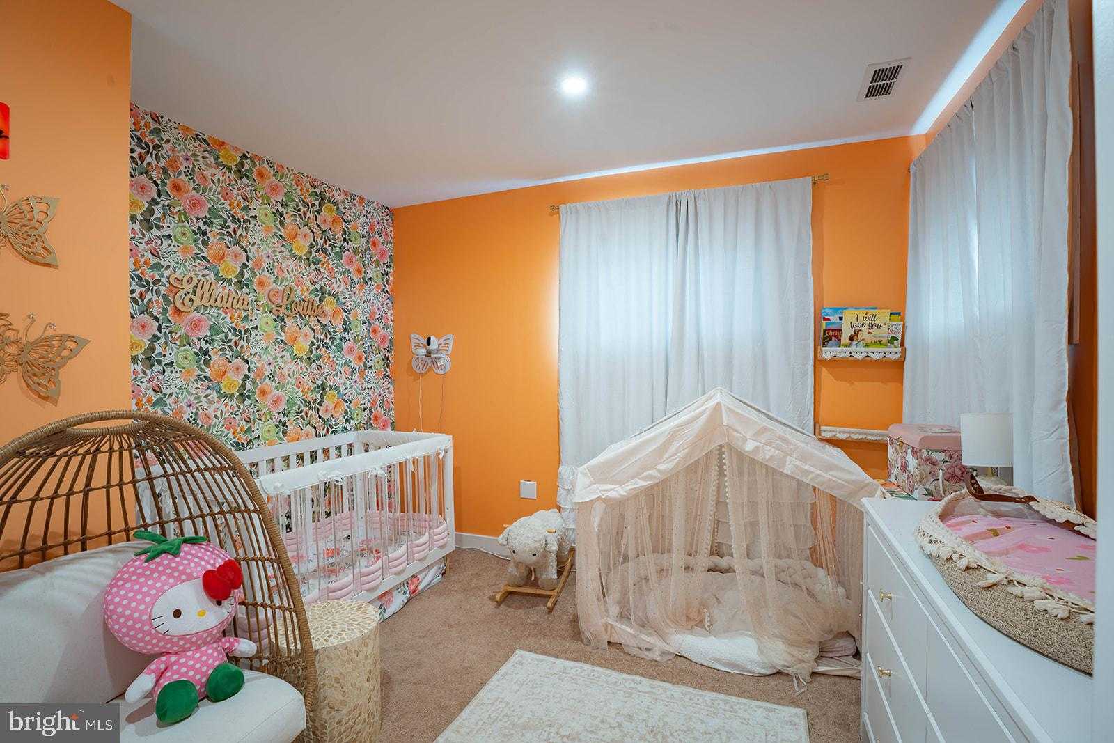 42 Hollyhock Ln photo 18