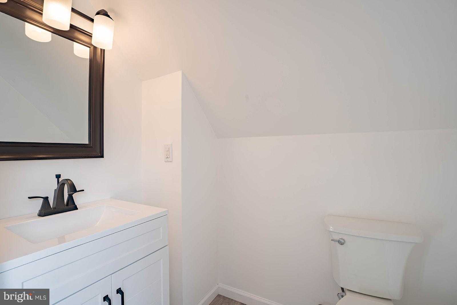 42 Hollyhock Ln photo 21