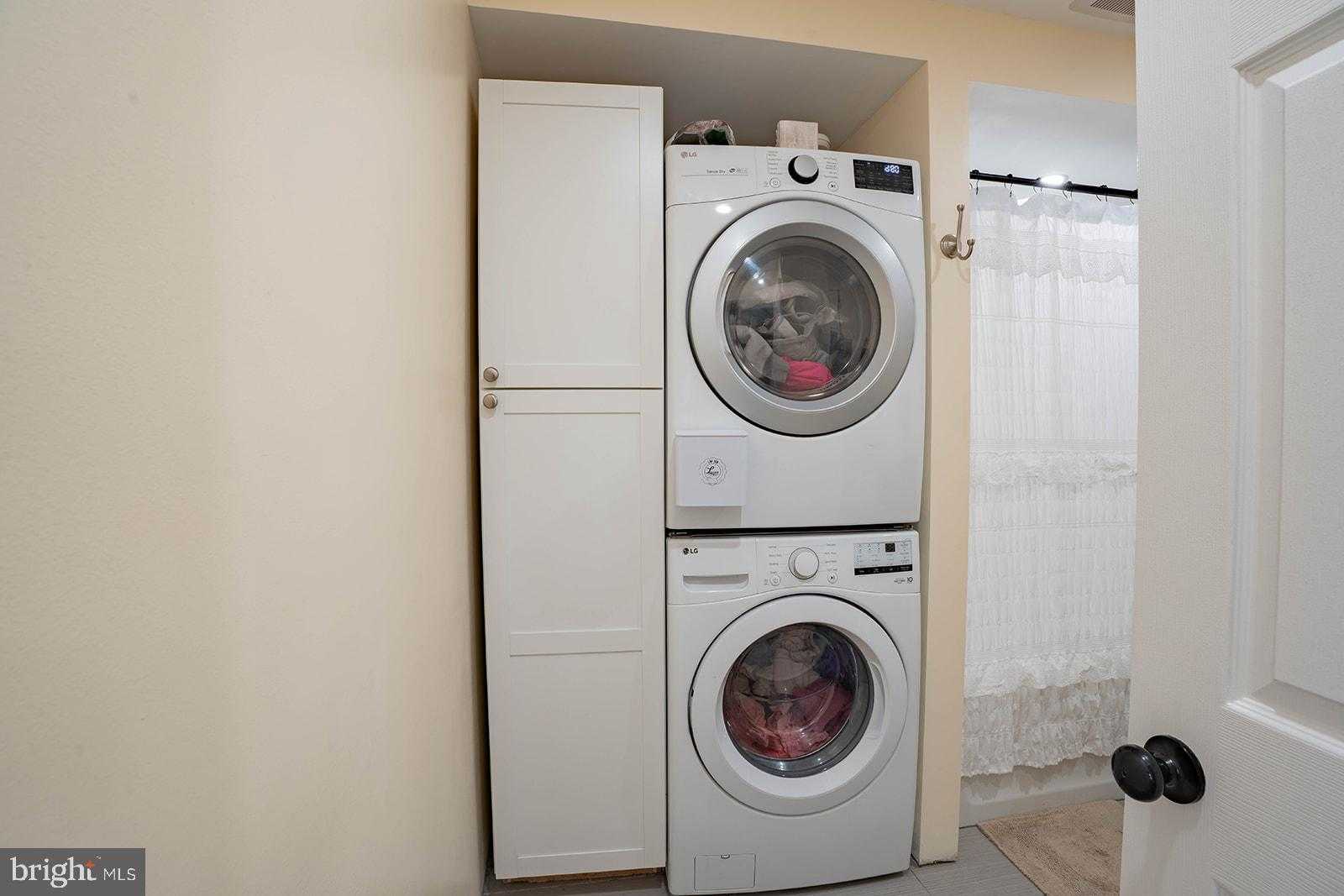 42 Hollyhock Ln photo 23