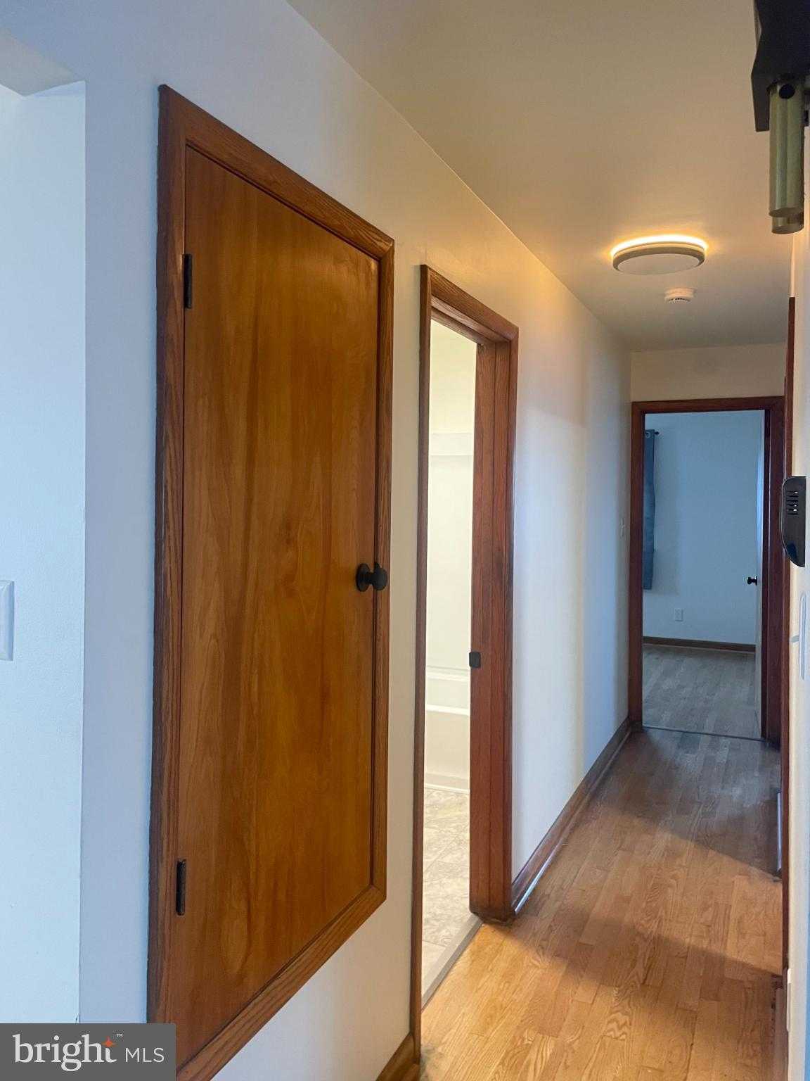 230 Armstrong Ave photo 13