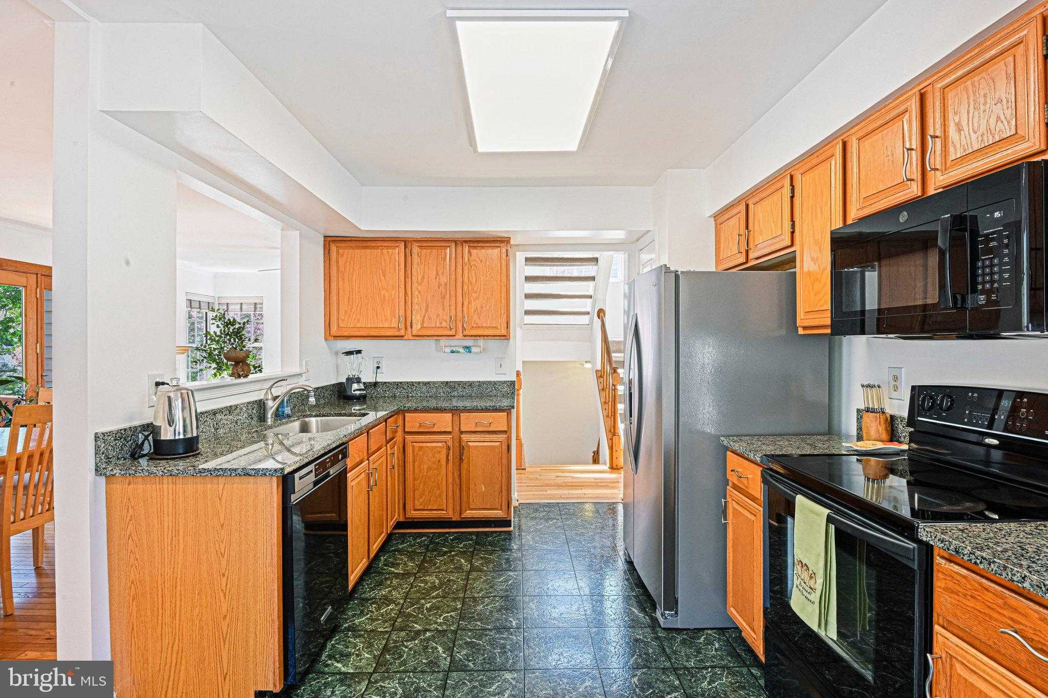 13481 Lake Shore Dr photo 15