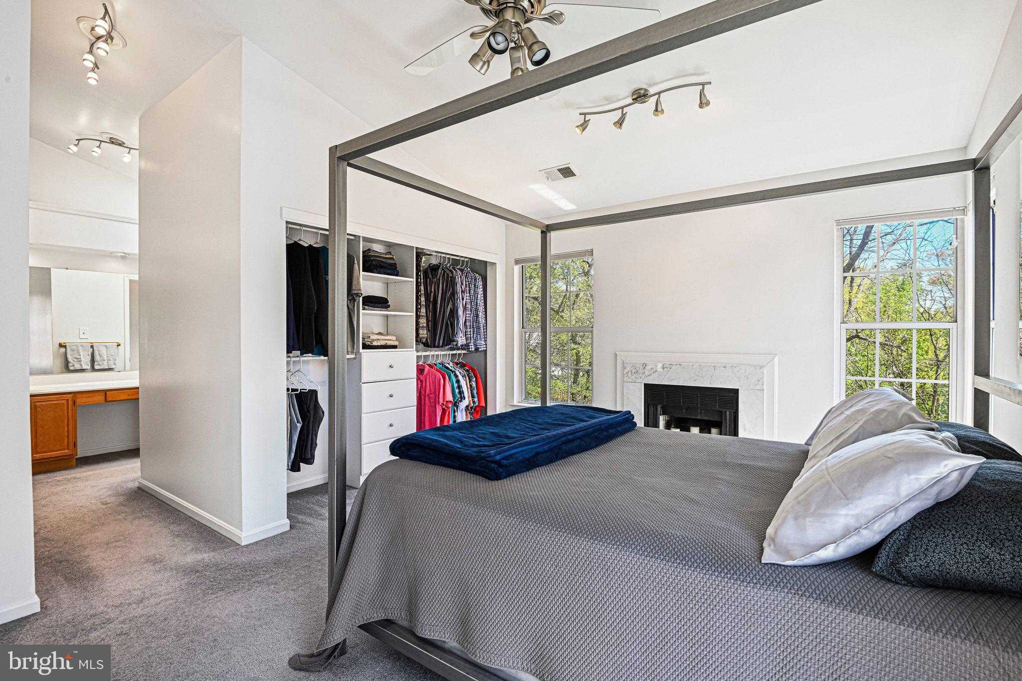 13481 Lake Shore Dr photo 21