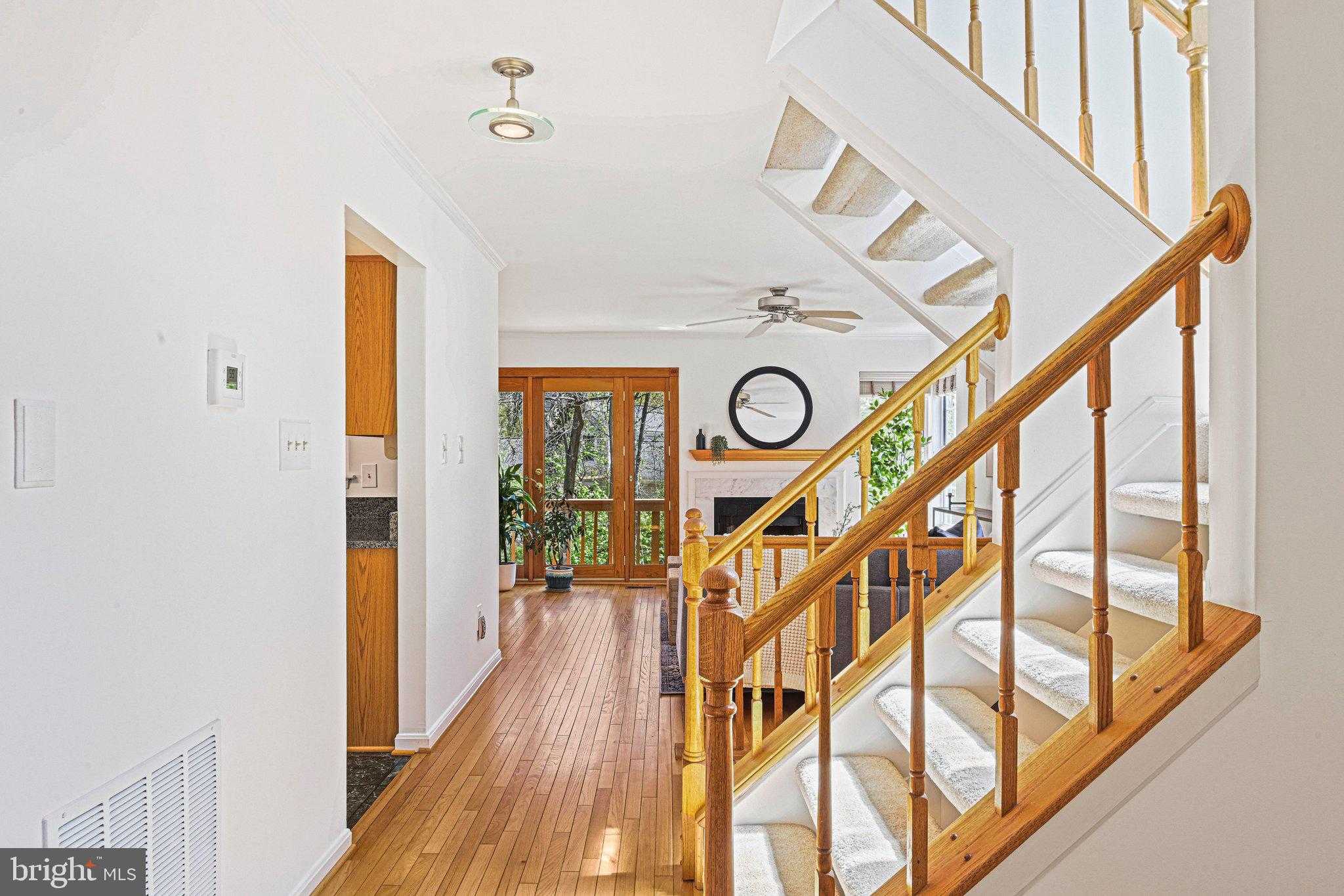 13481 Lake Shore Dr photo 5