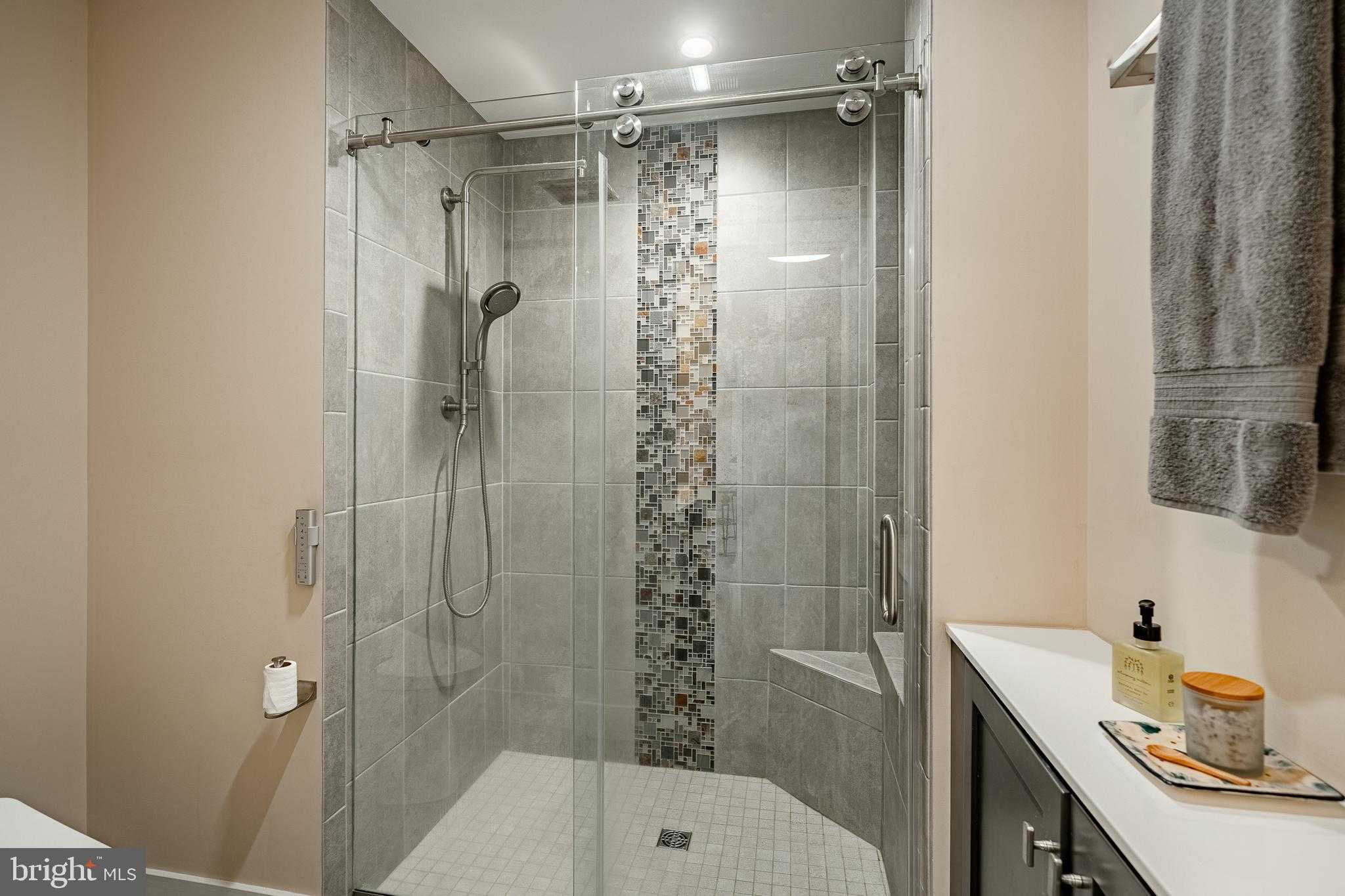 45 Wyndemere Lake Dr photo 75