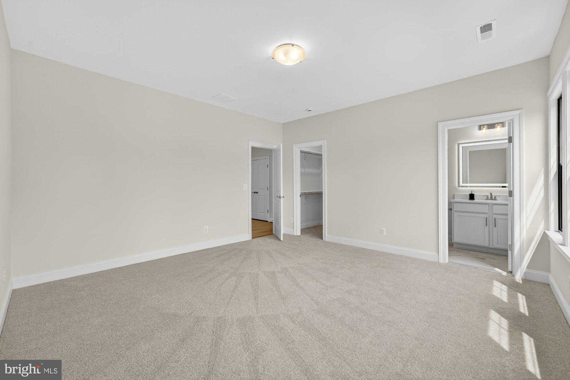 613 Blackstone Ter NW photo 53