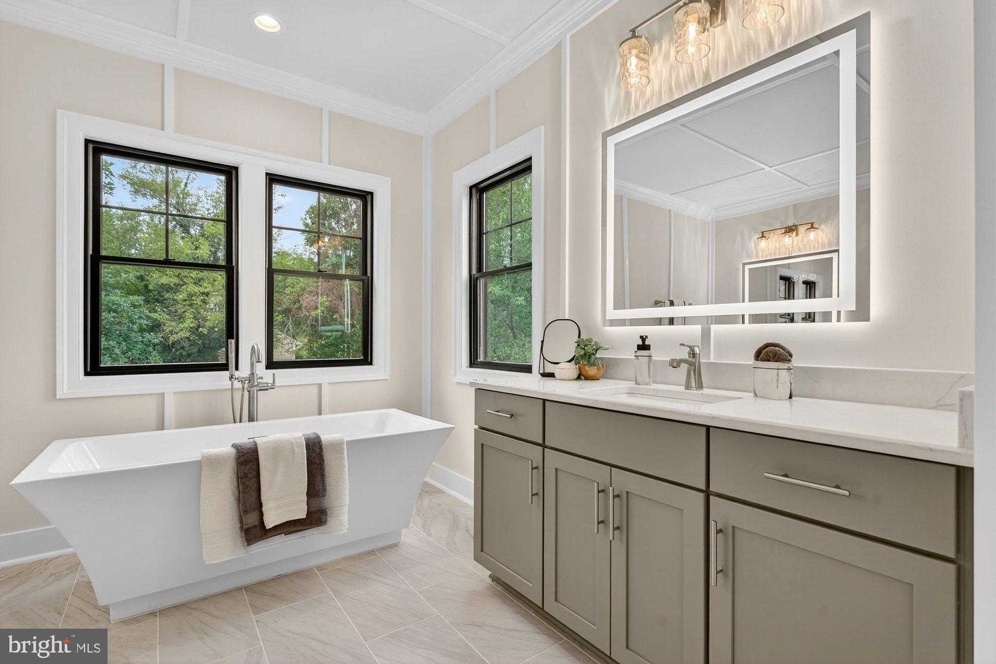 613 Blackstone Ter NW photo 76