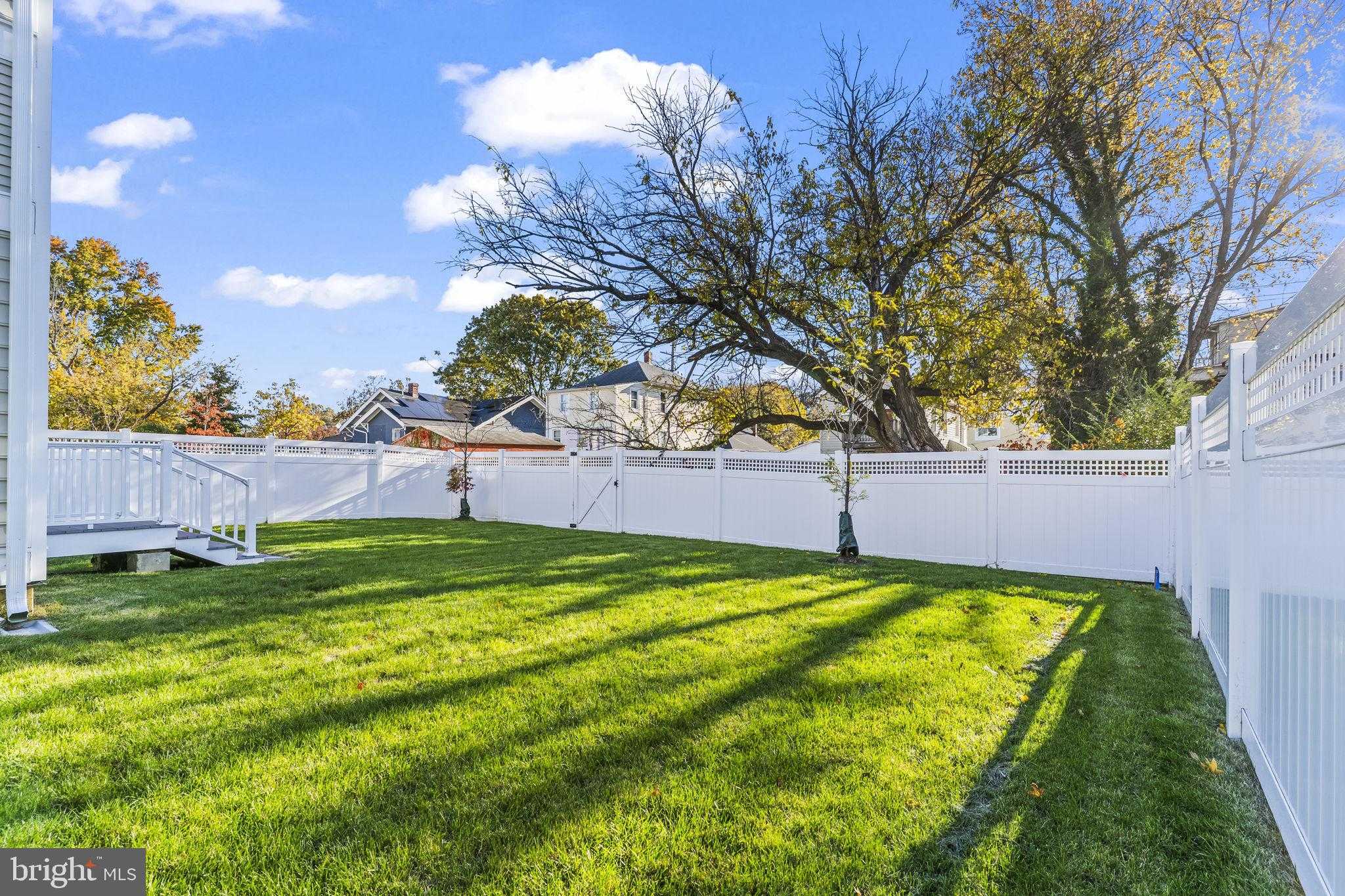 717 60th Pl photo 33