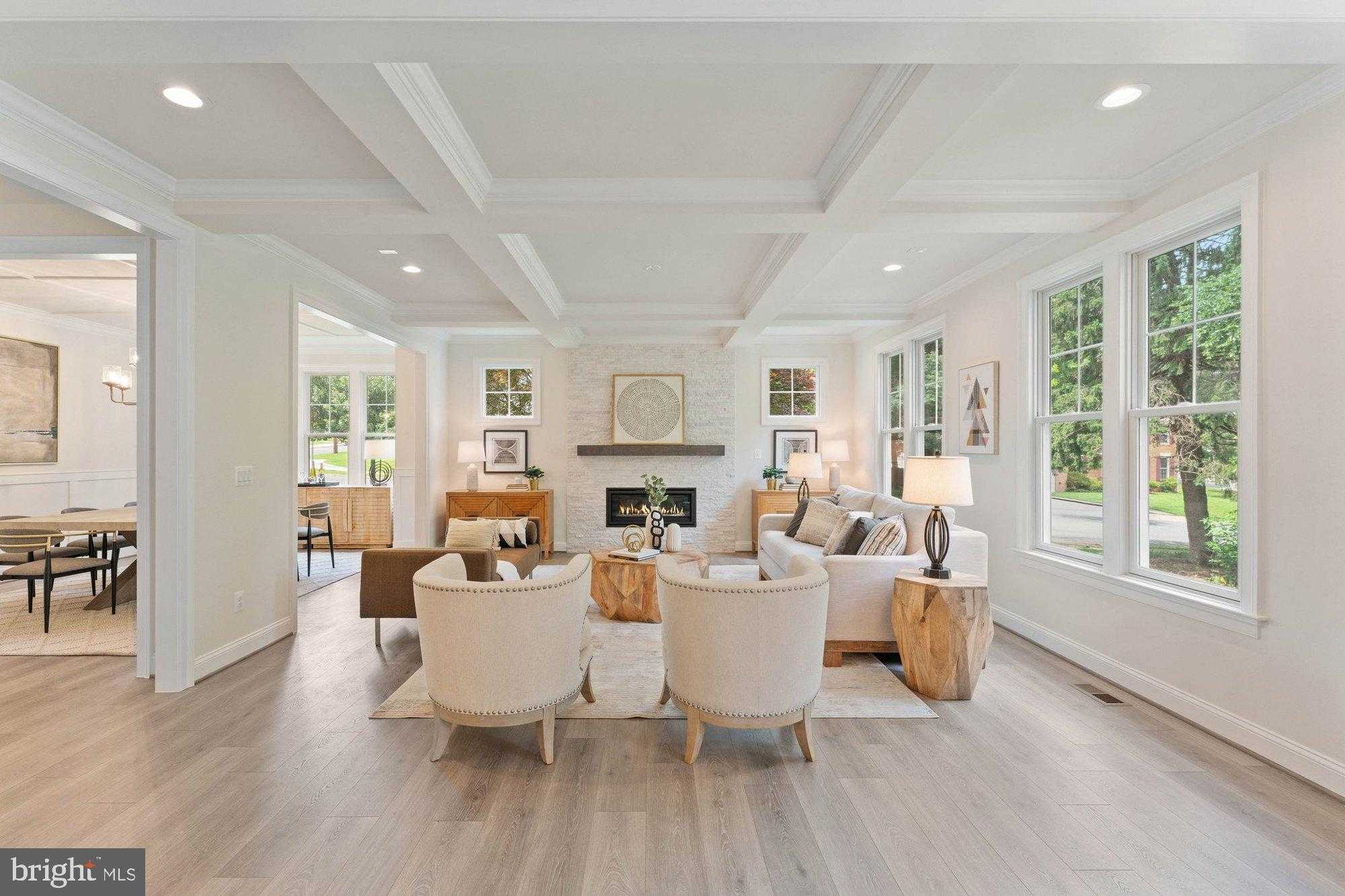 420 Holmes Dr NW photo 6