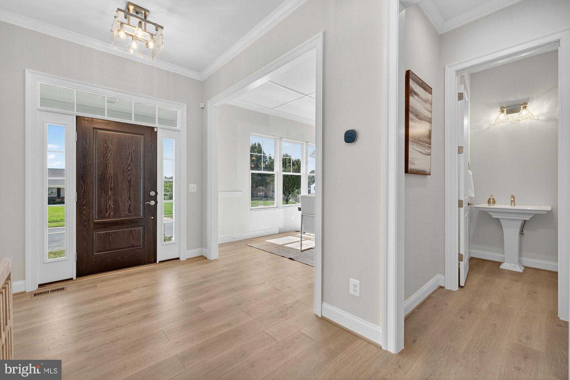 8902 Higdon Dr photo 14