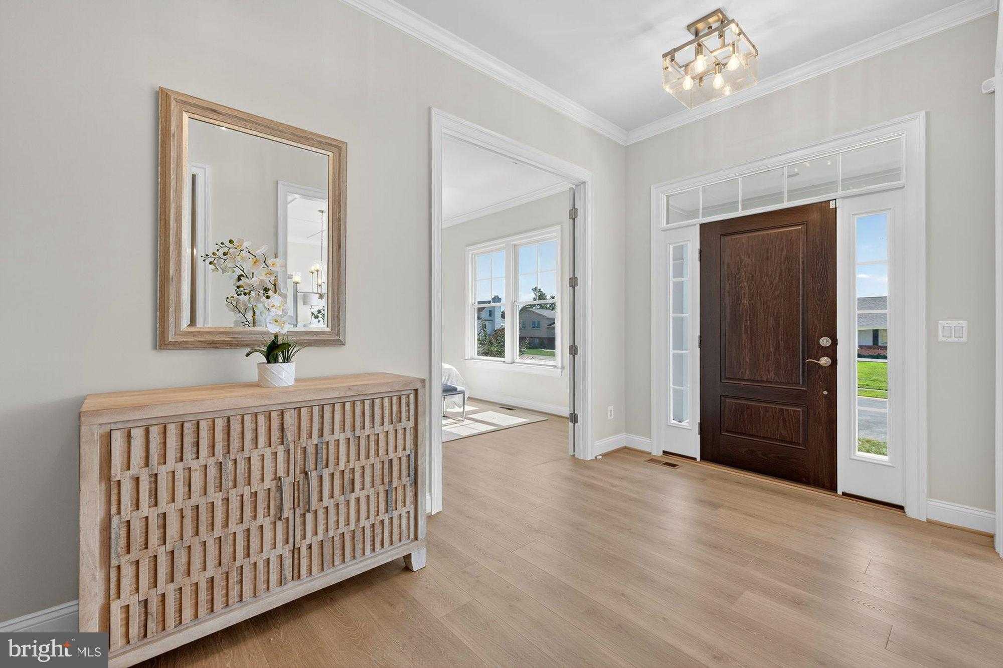 8902 Higdon Dr photo 3