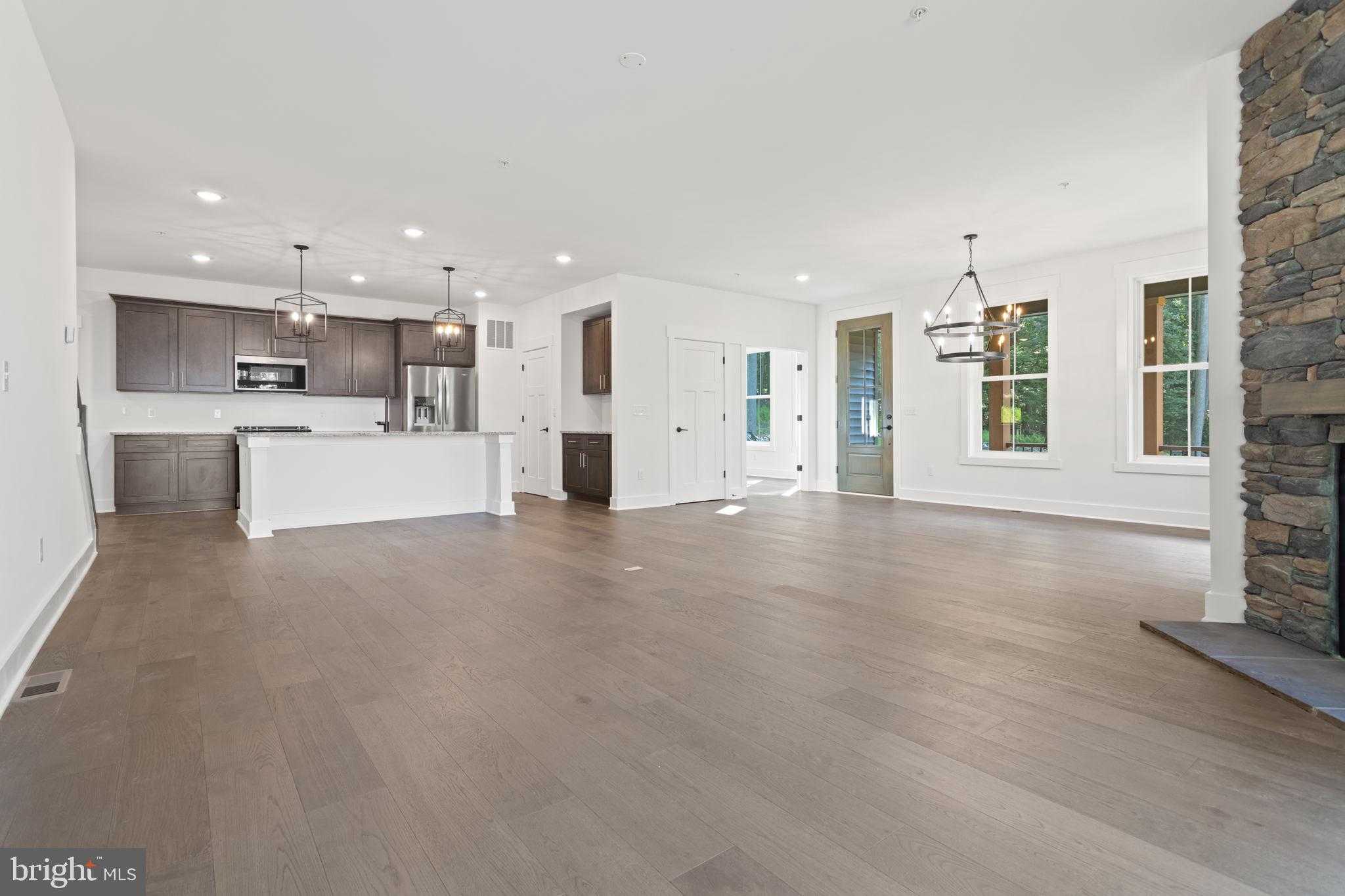 1401 Shannon Dr S photo 13