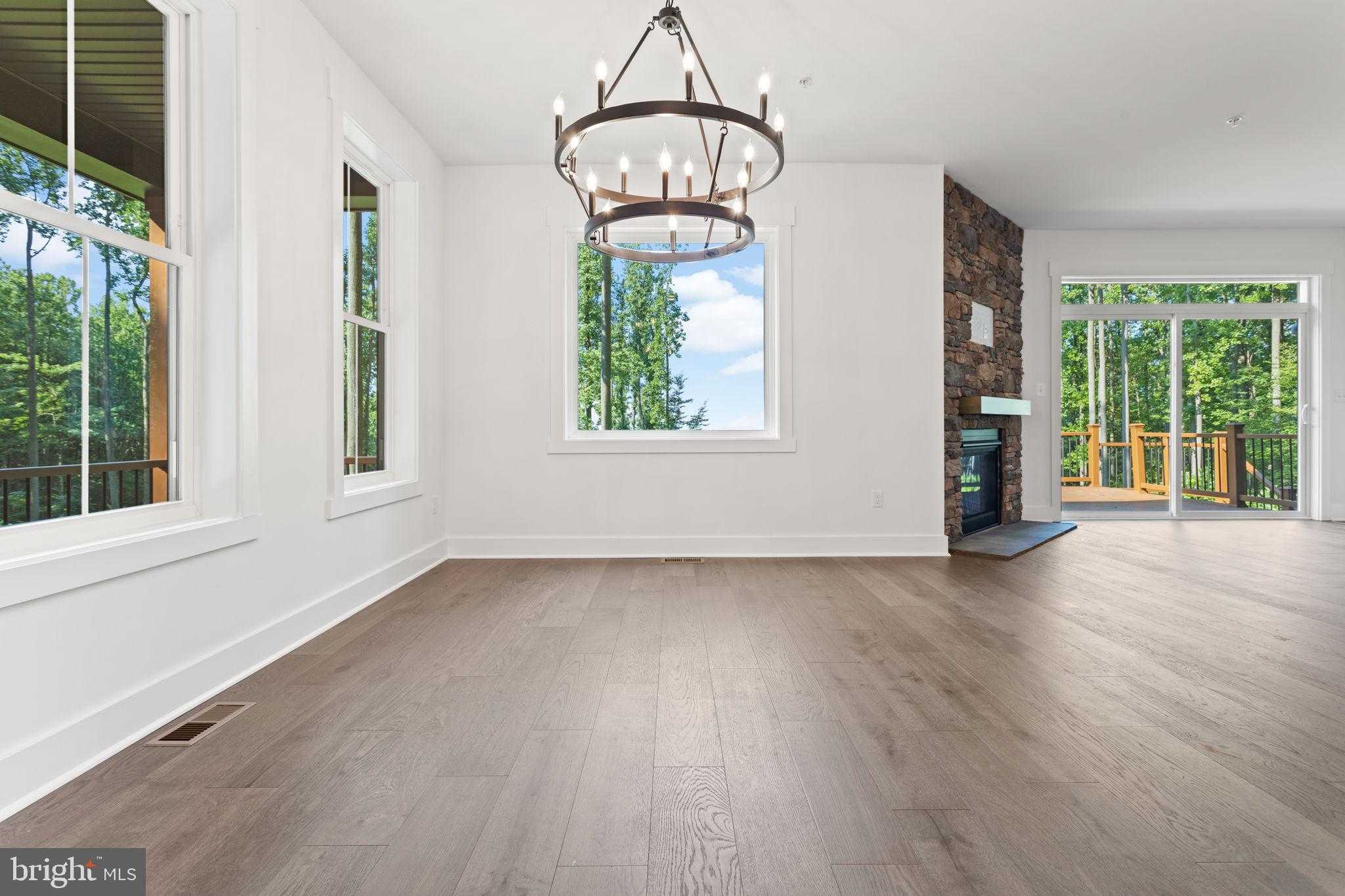 1401 Shannon Dr S photo 8