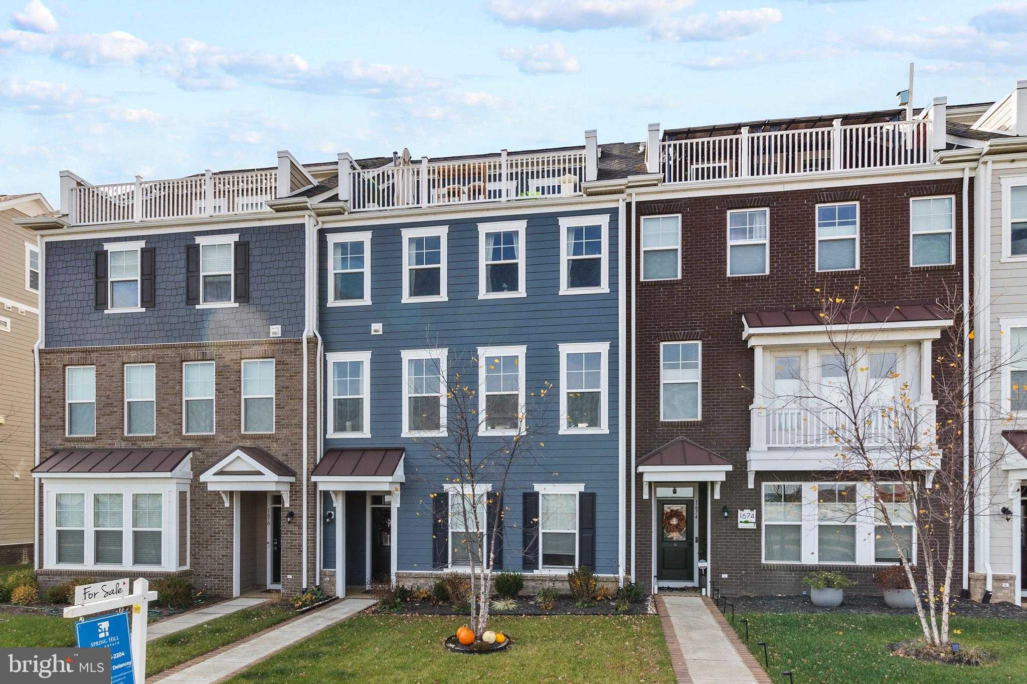 1672 Sandpiper Bay Loop