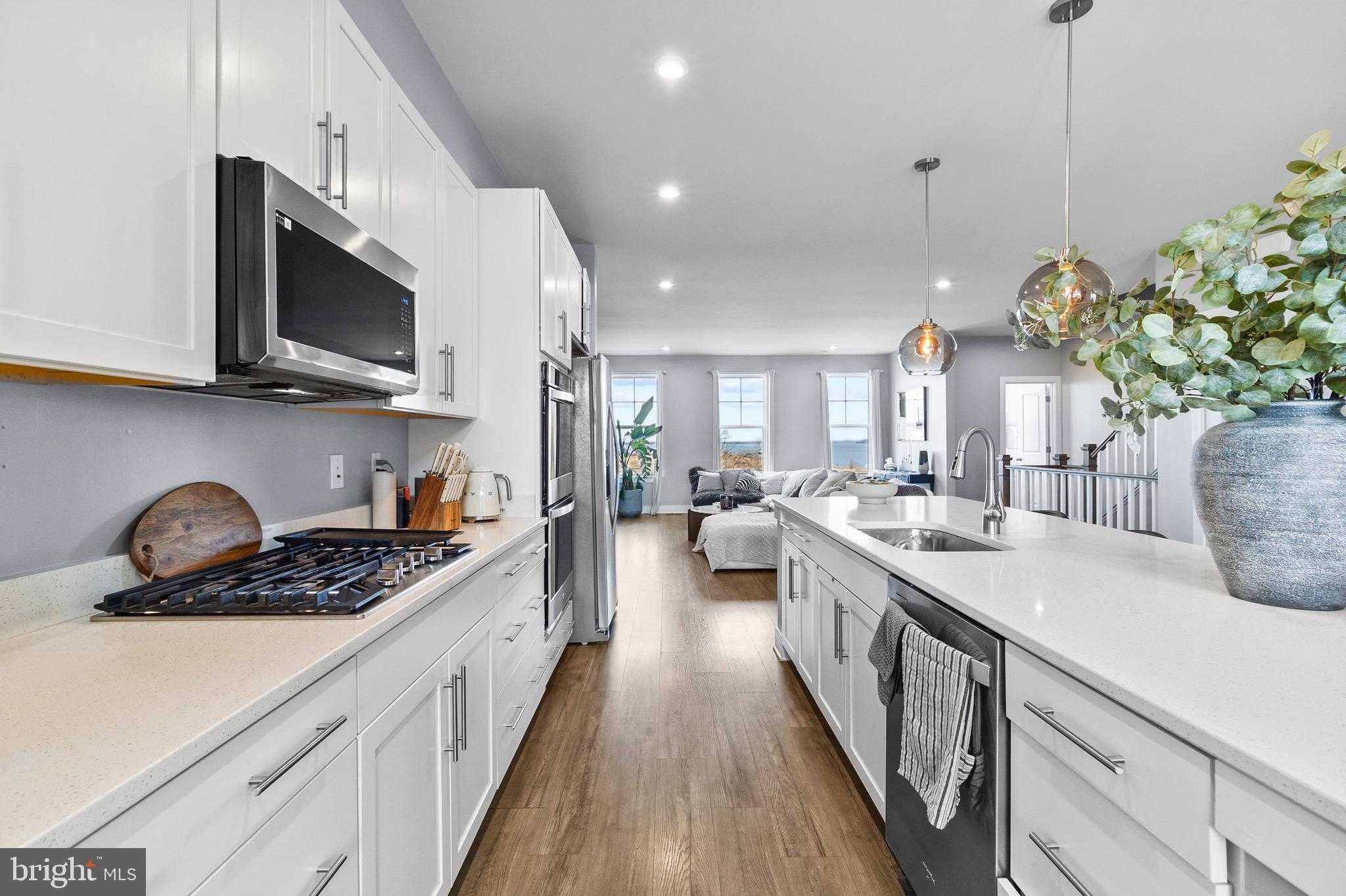 1672 Sandpiper Bay Loop photo 12