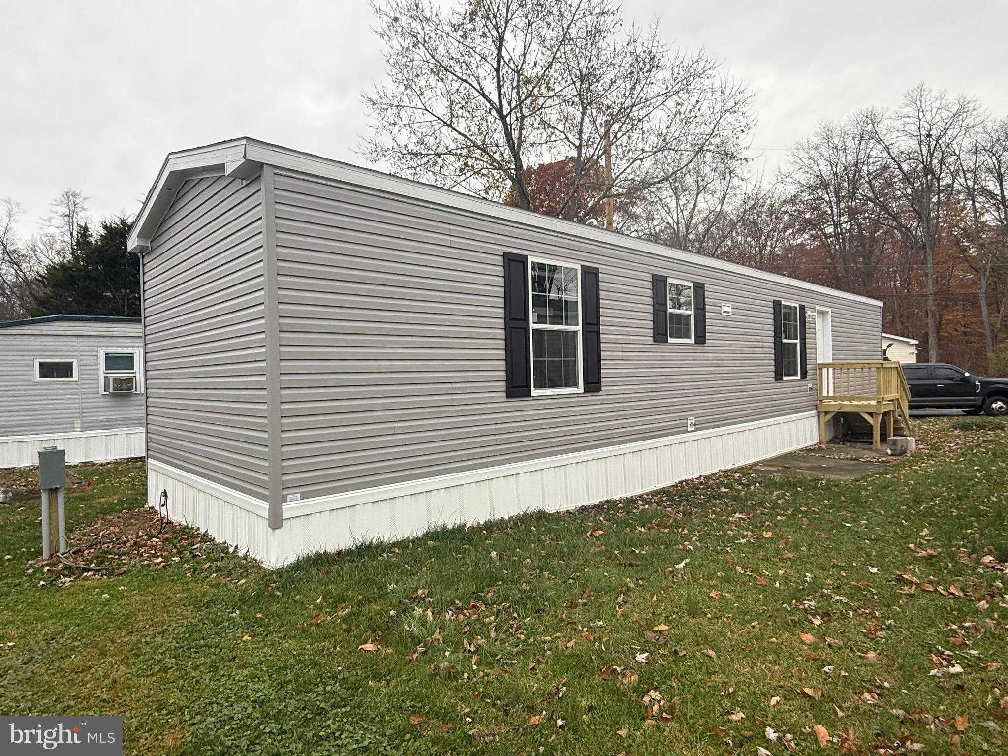 147 Gothier Ln photo 5