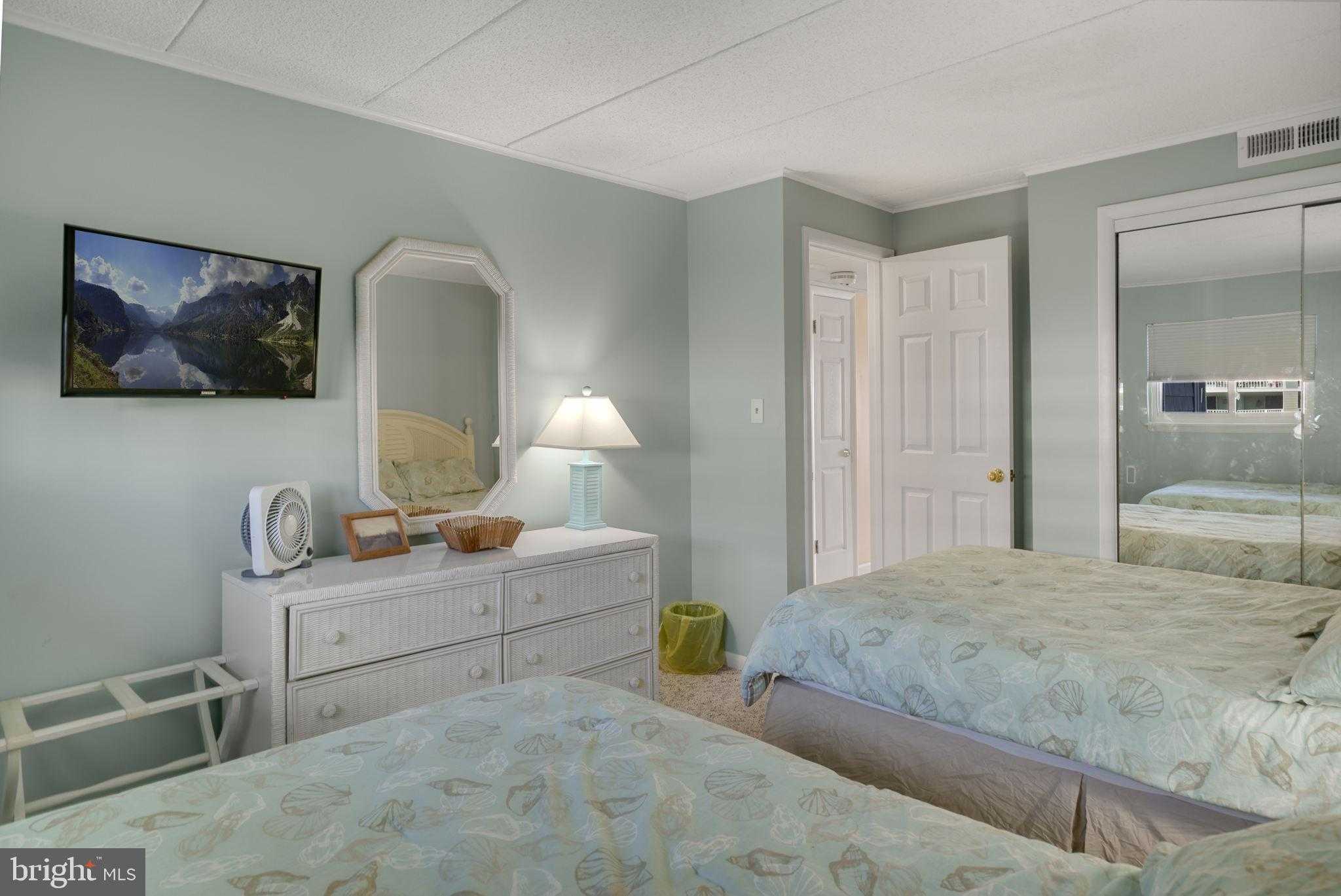 107 Convention Center Dr photo 19