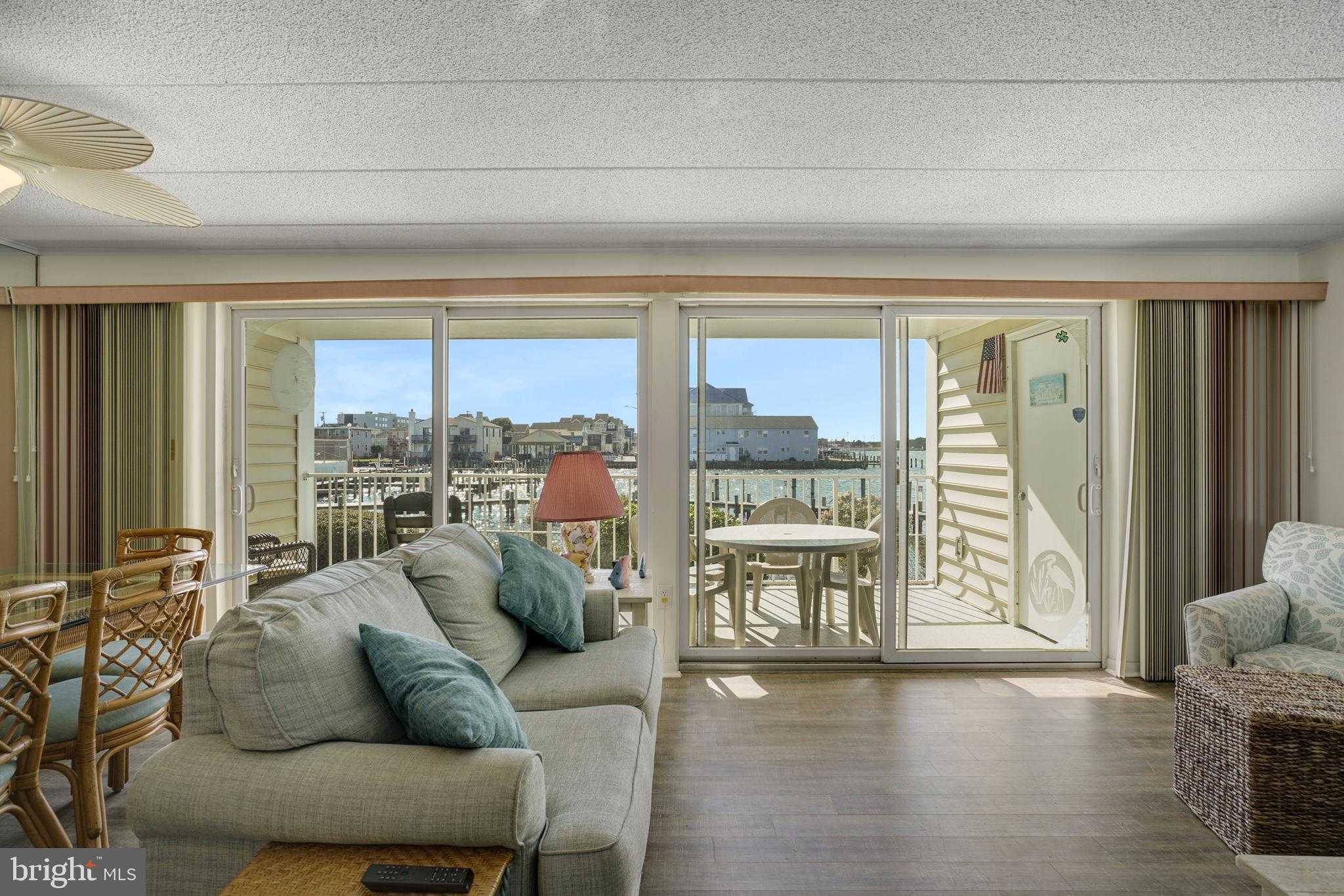 107 Convention Center Dr photo 7