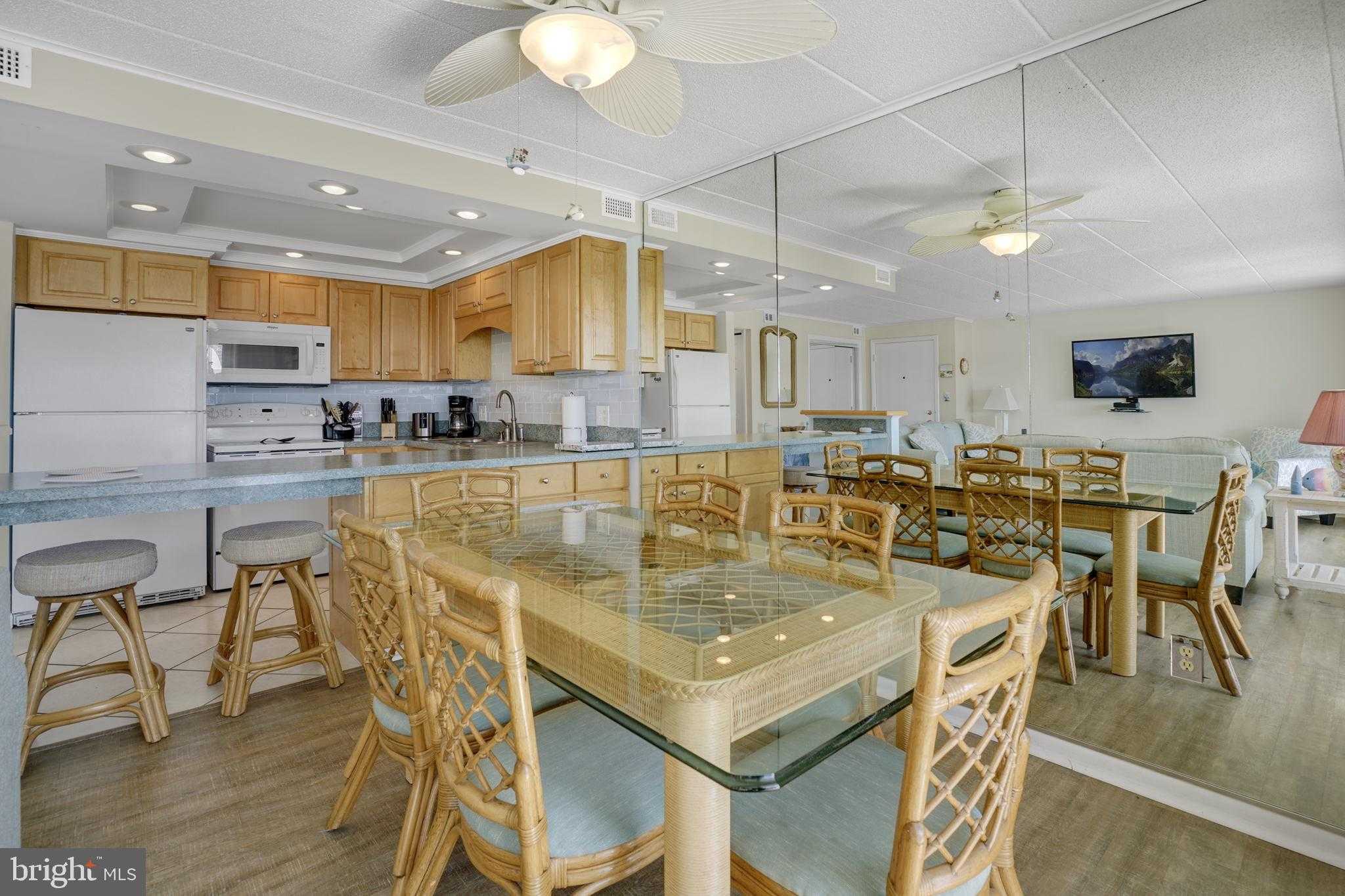 107 Convention Center Dr photo 9