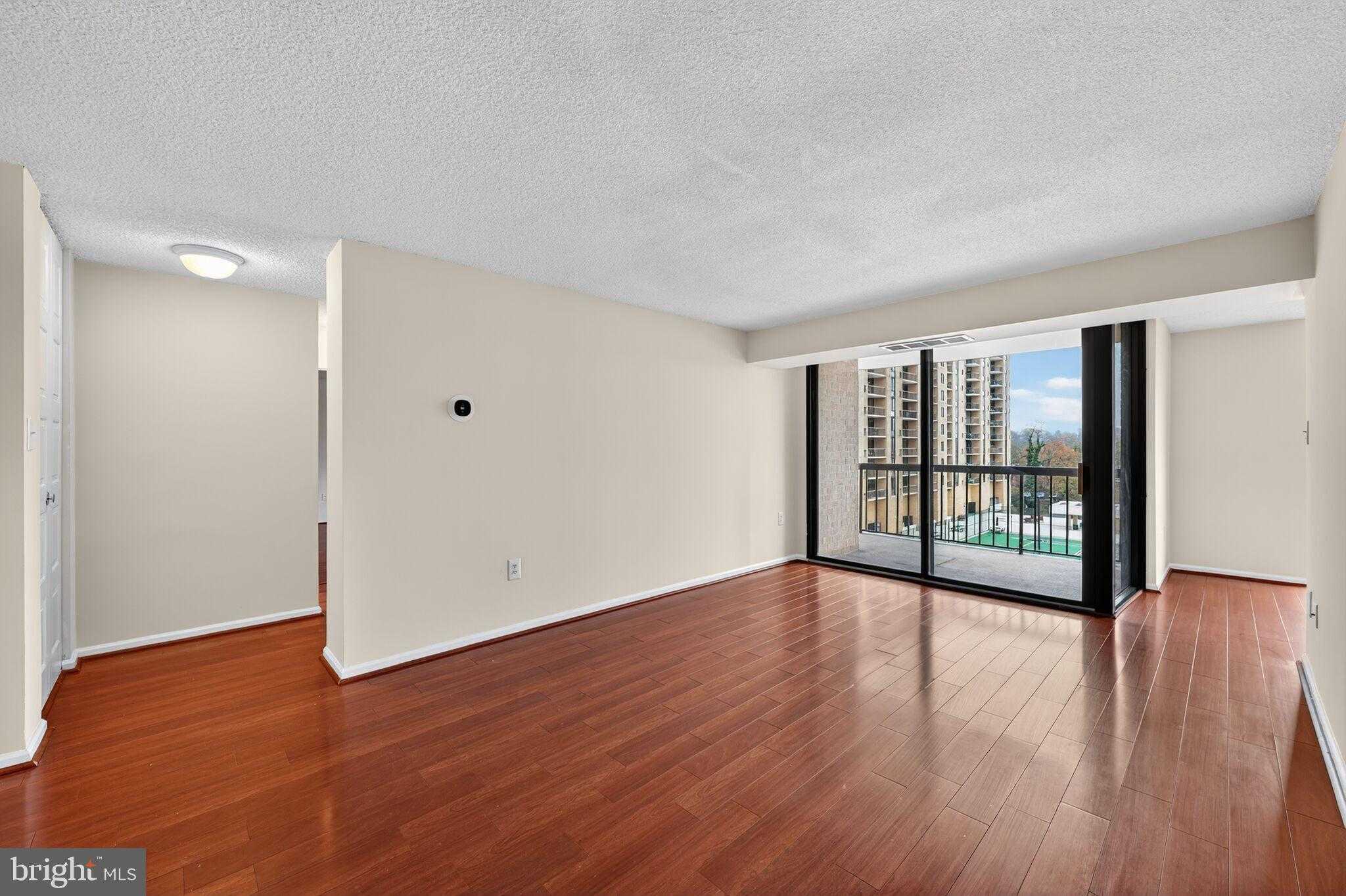 4500 S Four Mile Run Dr Apt 314 photo 12