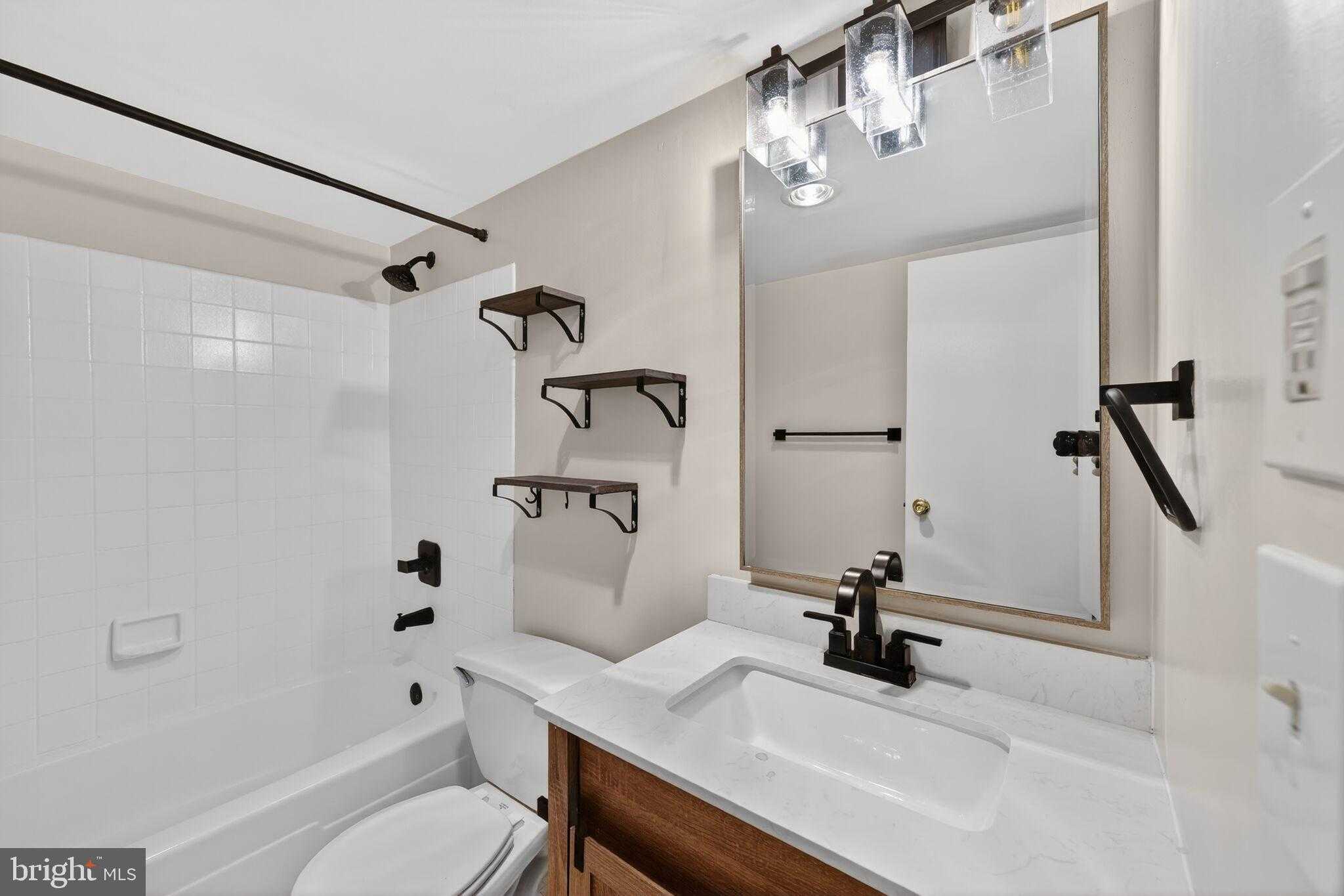 4500 S Four Mile Run Dr Apt 314 photo 21