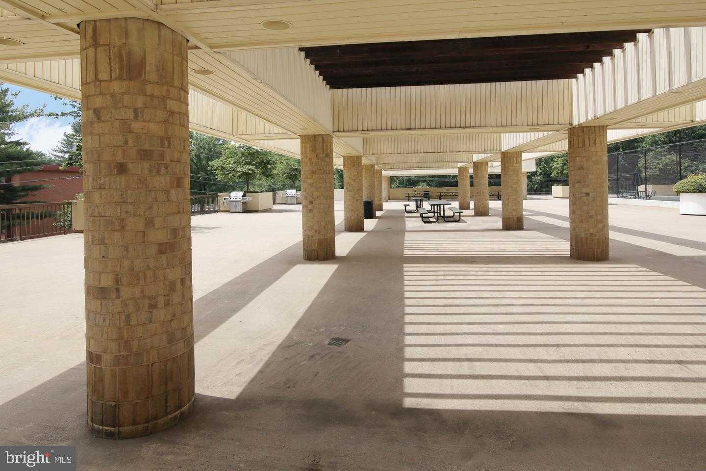 4500 S Four Mile Run Dr Apt 314 photo 38