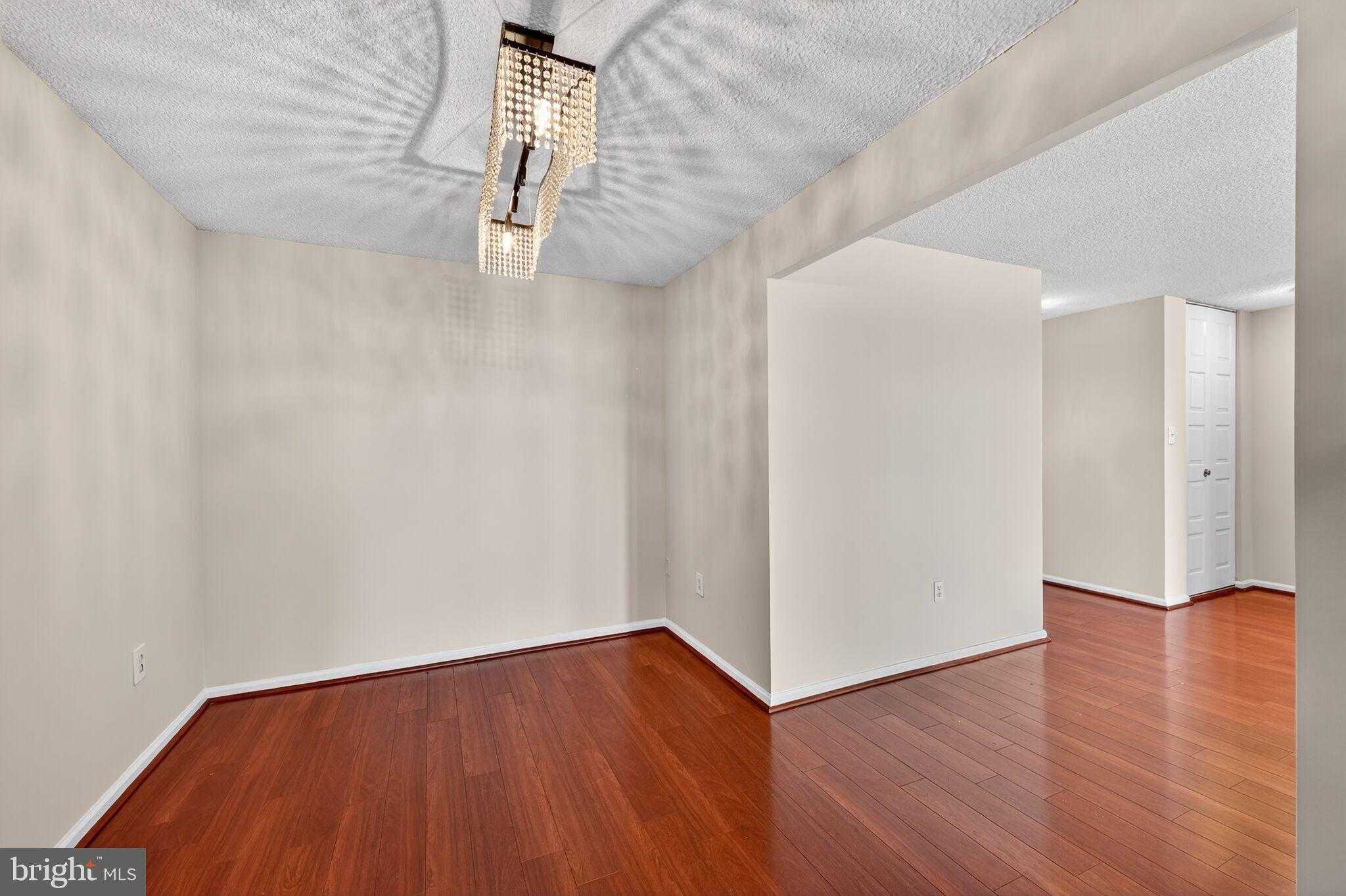 4500 S Four Mile Run Dr Apt 314 photo 4