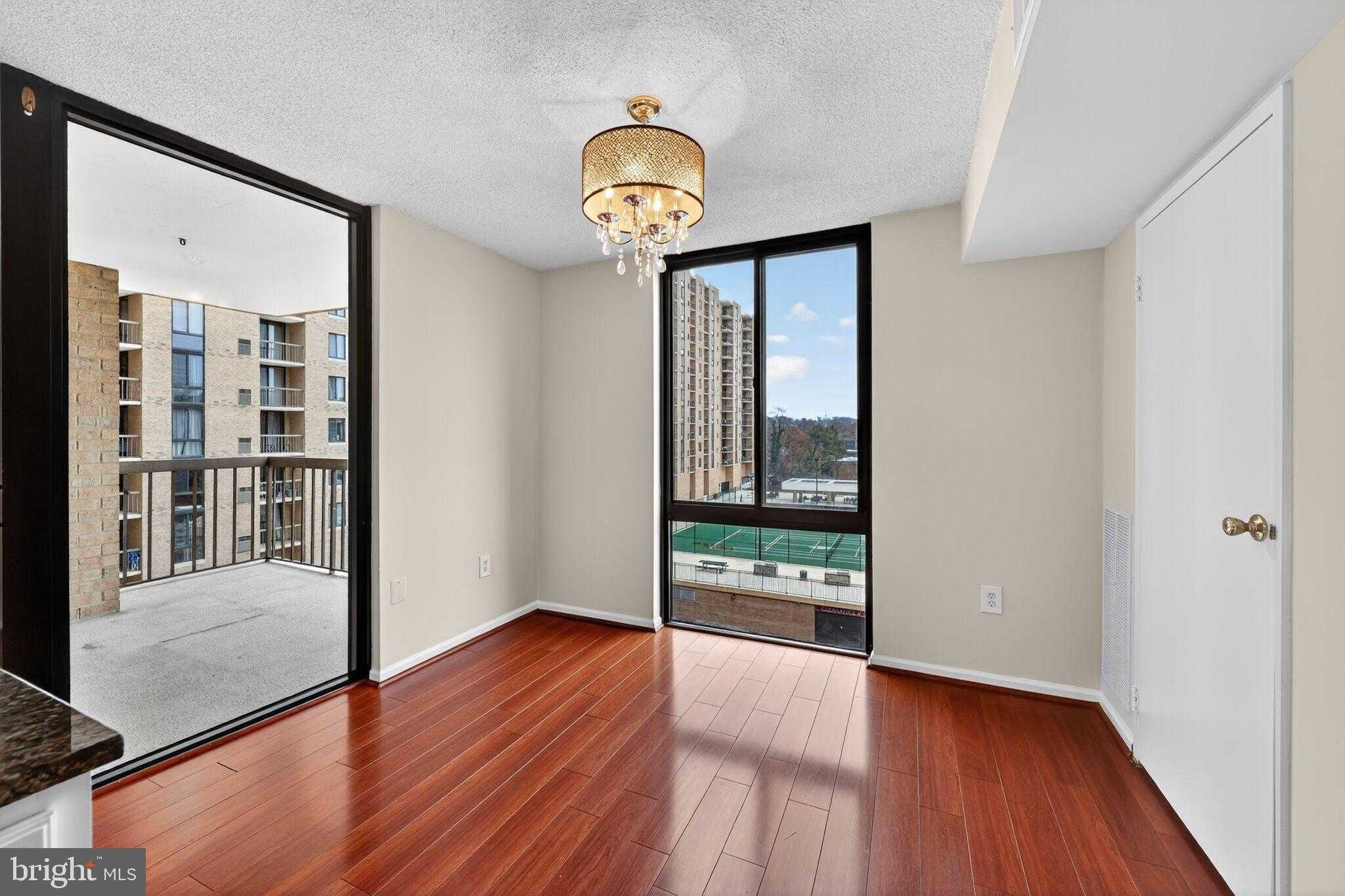 4500 S Four Mile Run Dr Apt 314 photo 8