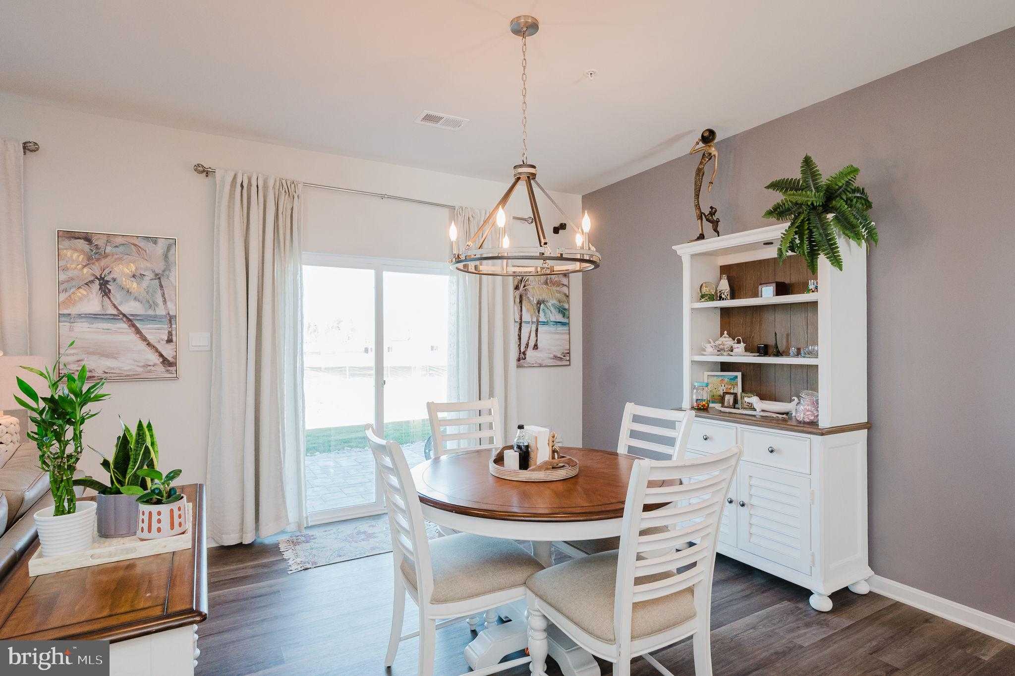 668 Beadlilly Way photo 12