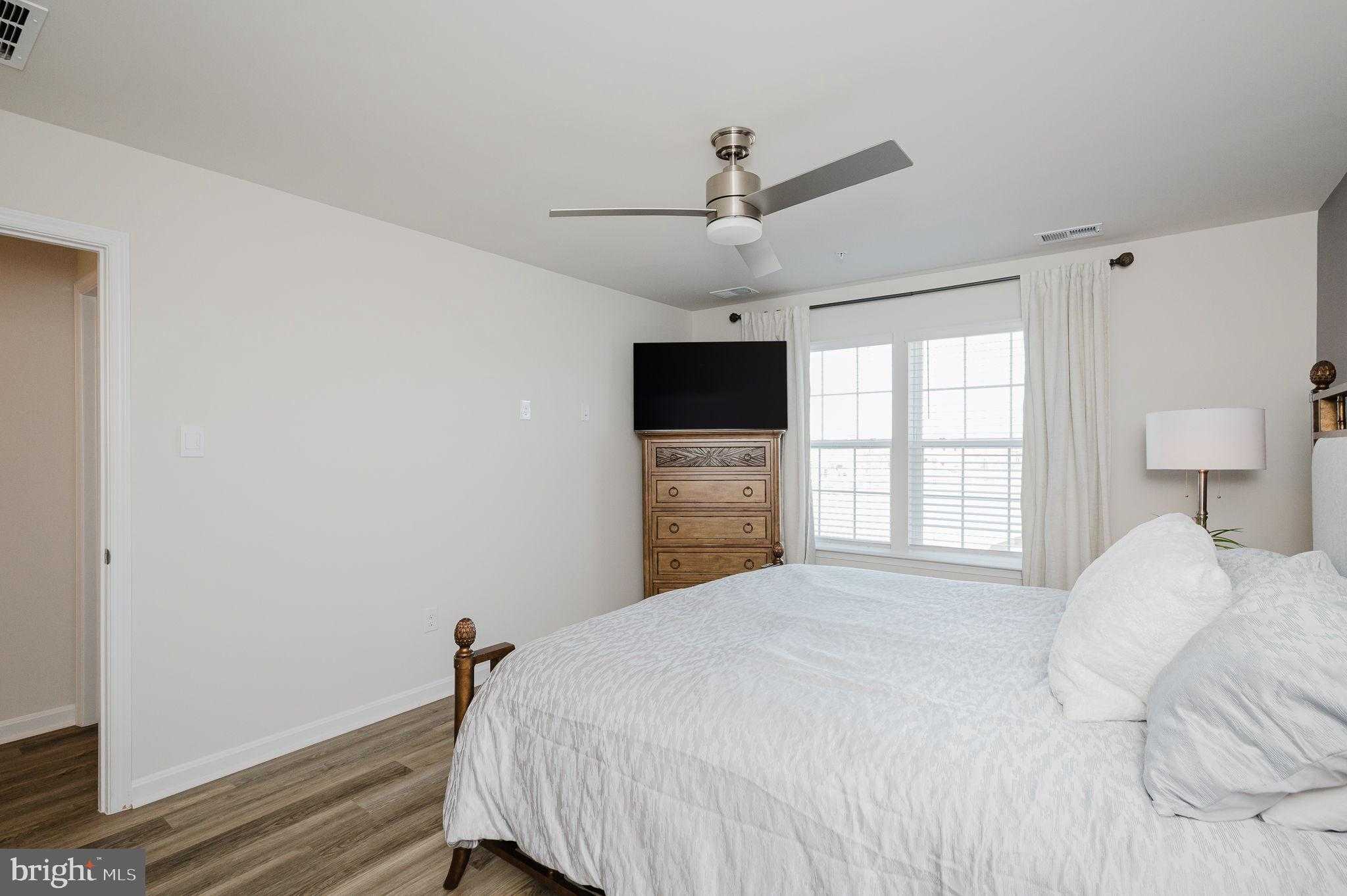 668 Beadlilly Way photo 24