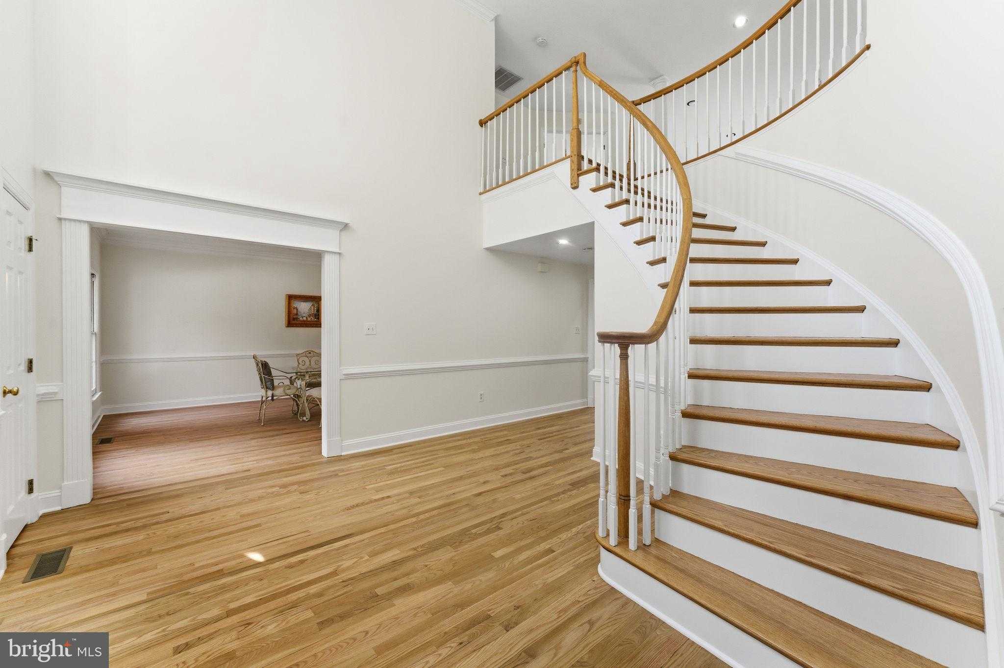 11500 Great Falls Way photo 3